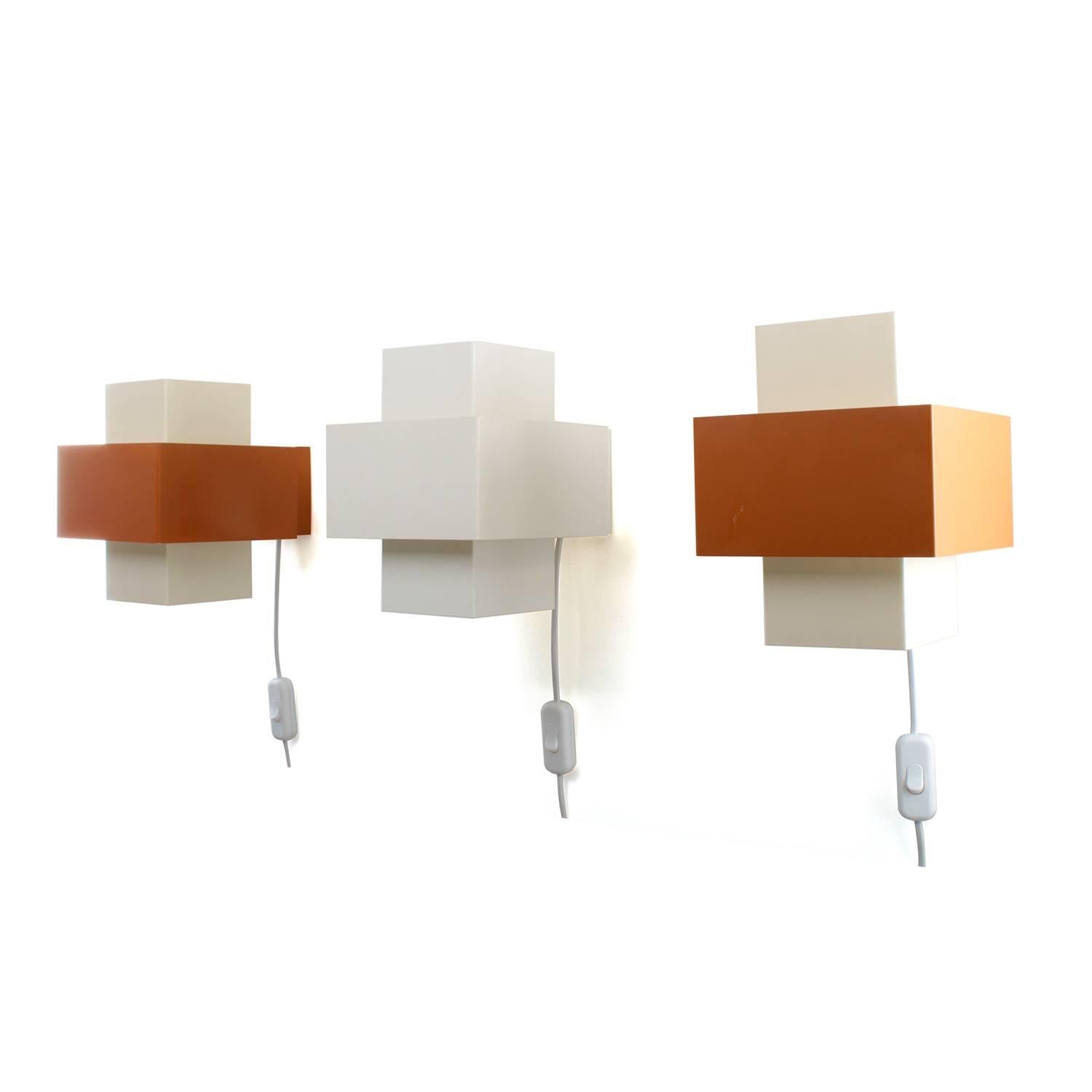 Sconces Set of Three, 1960s Philips Wall Lamps, Dutch Minimalist Wall Lamps In Excellent Condition For Sale In Frederiksberg, DK