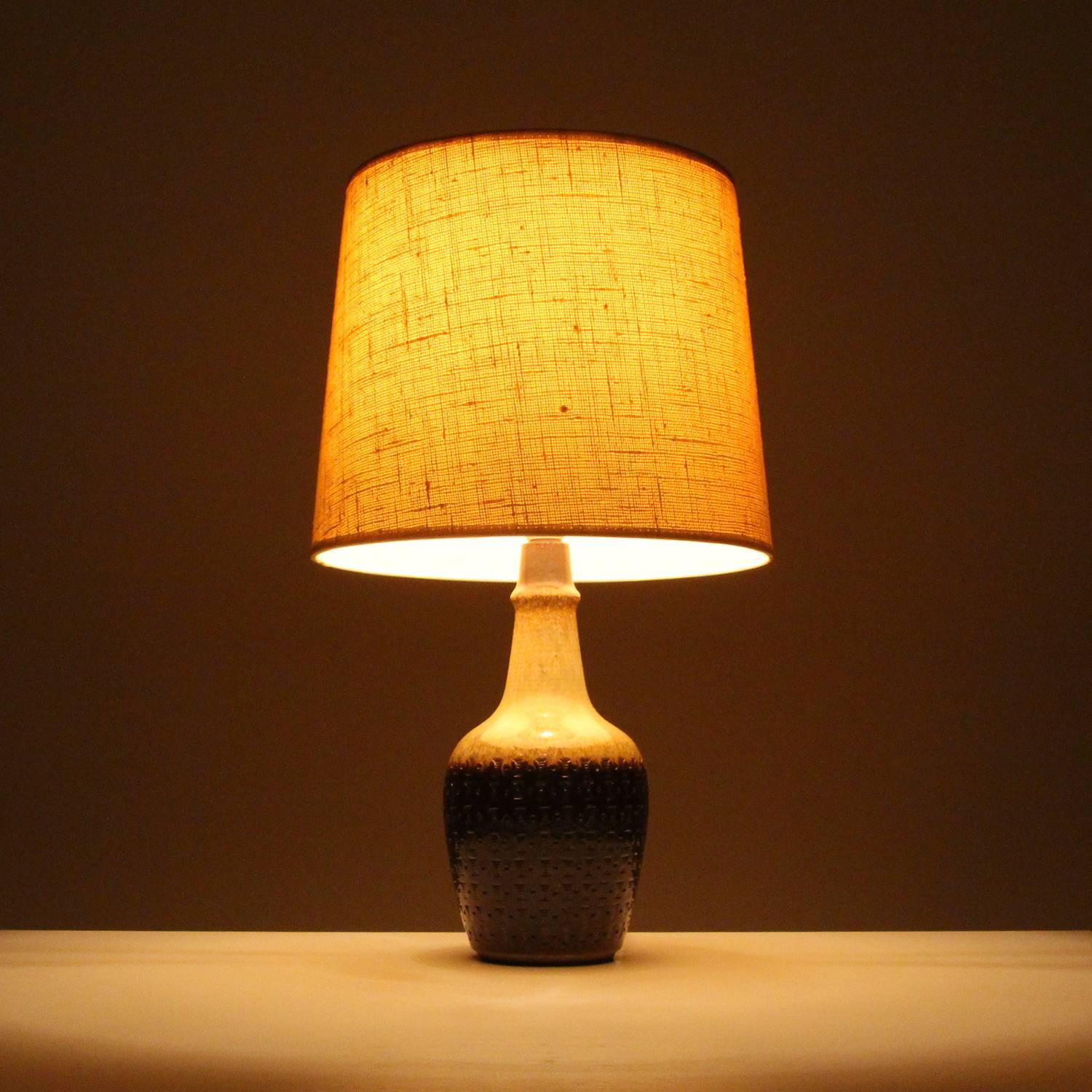 Danish Ceramic Table Lamp by Gerd Hiort Petersen, Soholm, 1960, Midcentury Table Light For Sale