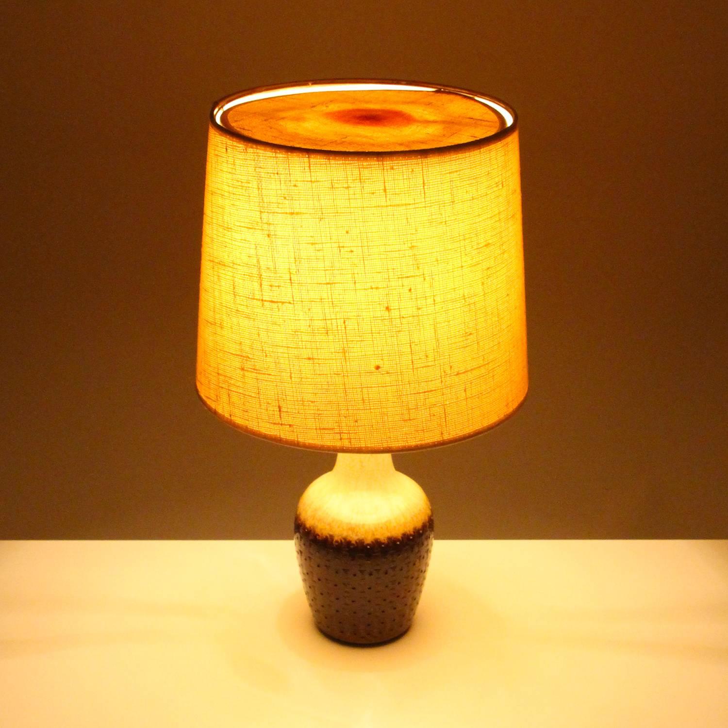 Ceramic Table Lamp by Gerd Hiort Petersen, Soholm, 1960, Midcentury Table Light In Excellent Condition For Sale In Frederiksberg, DK