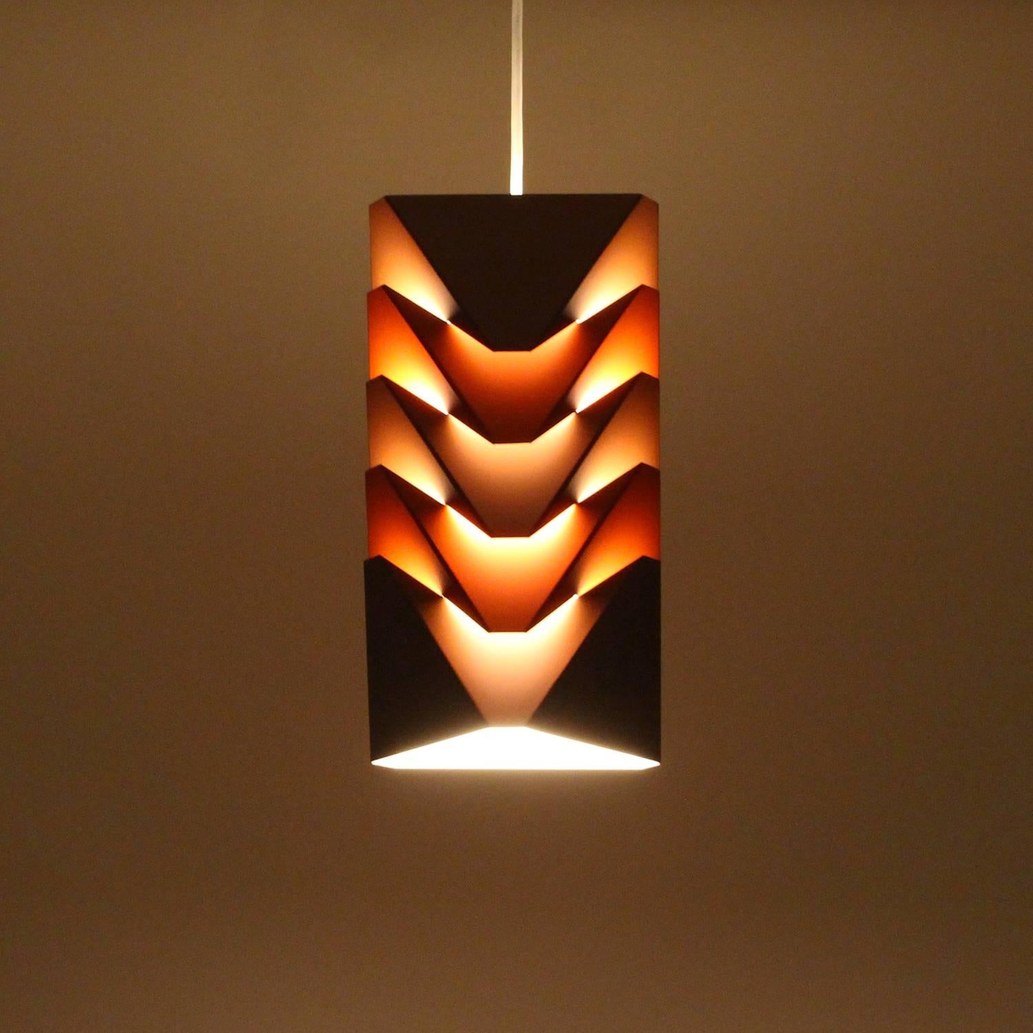EKKO Pendant by Louis Weisdorf for Lyfa, 1968, Brown and Orange Ceiling Light In Good Condition For Sale In Frederiksberg, DK
