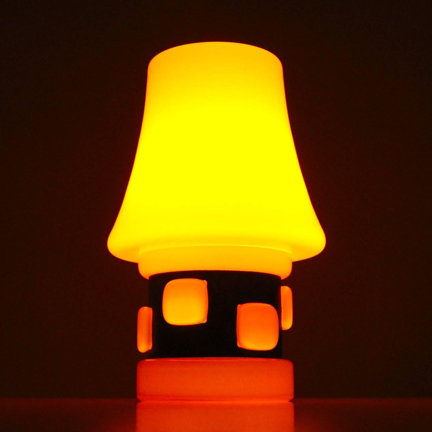 Orange Table Lamp by Danish BA, 1970s, Playful Orange Glass Table Light In Excellent Condition For Sale In Frederiksberg, DK