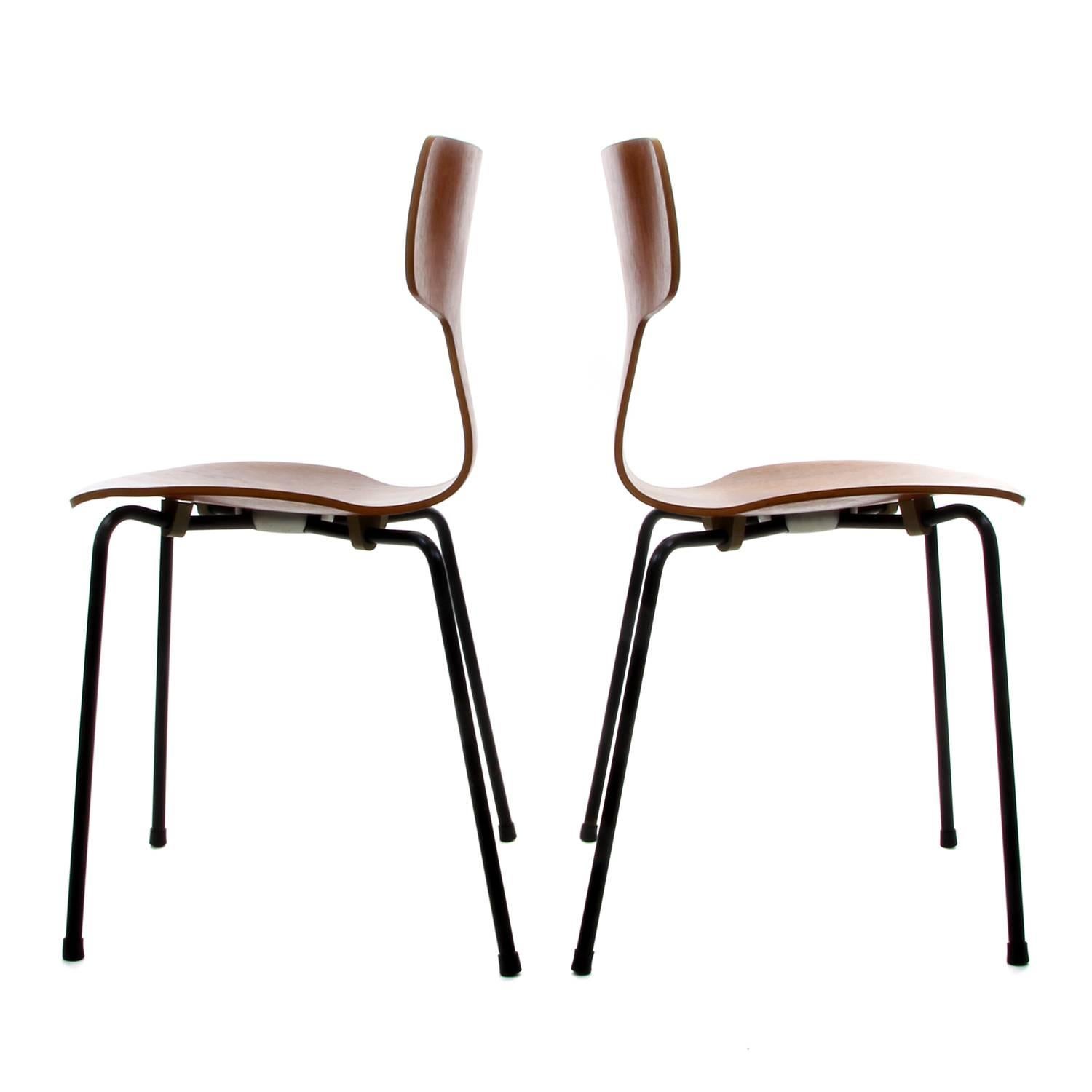 Veneer Two Teak T-Chairs, Model 3103 Dining Chairs by Arne Jacobsen, Fritz Hansen, 1955 For Sale