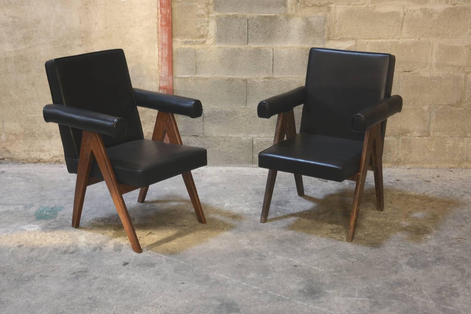 Pierre Jeanneret, set of two Senate Committee chairs from administrative buildings in Chandigarh, India. See photo before restoration when I bought them in Chandigarh,
These chairs are completely original, covered with new black leather. One of