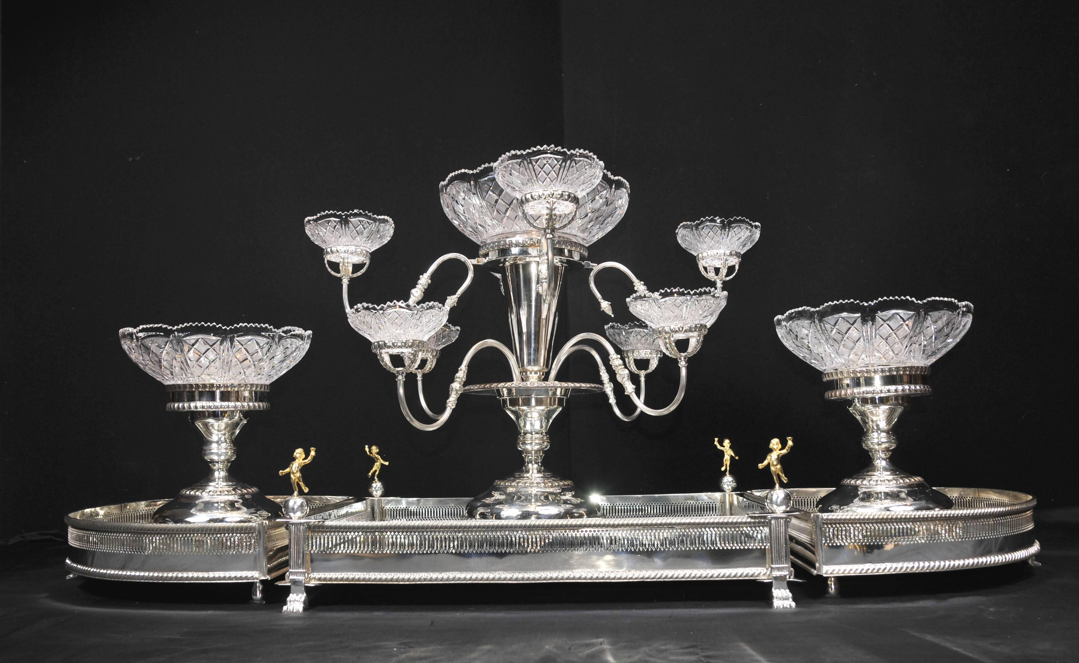 English Sheffield Silver Plate Centrepiece Bowl For Sale 3