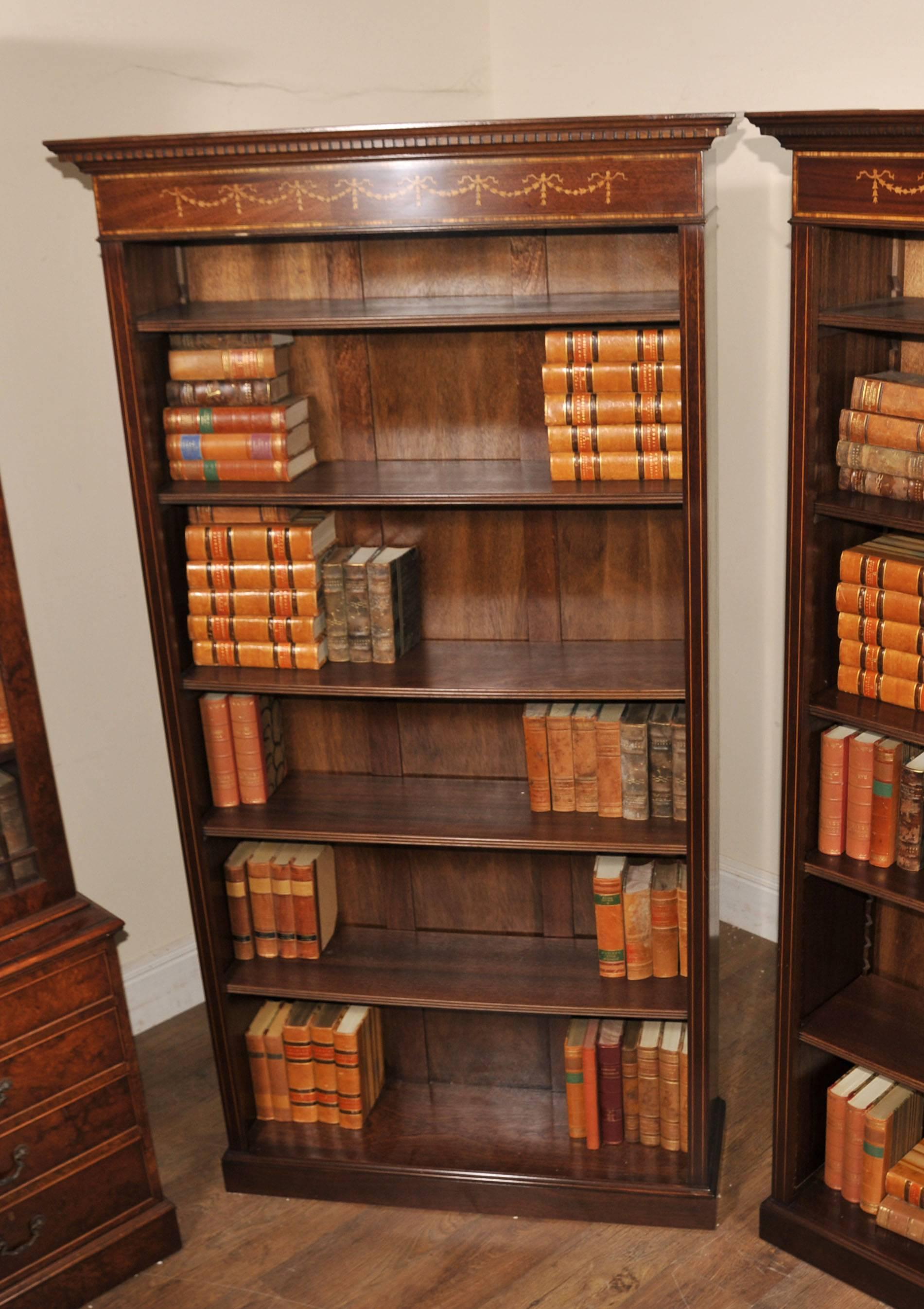 Pair of English Sheraton Style Mahogany Open Front Bookcases For Sale 2