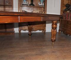 Mahogany Victorian Style Extending Dining Table