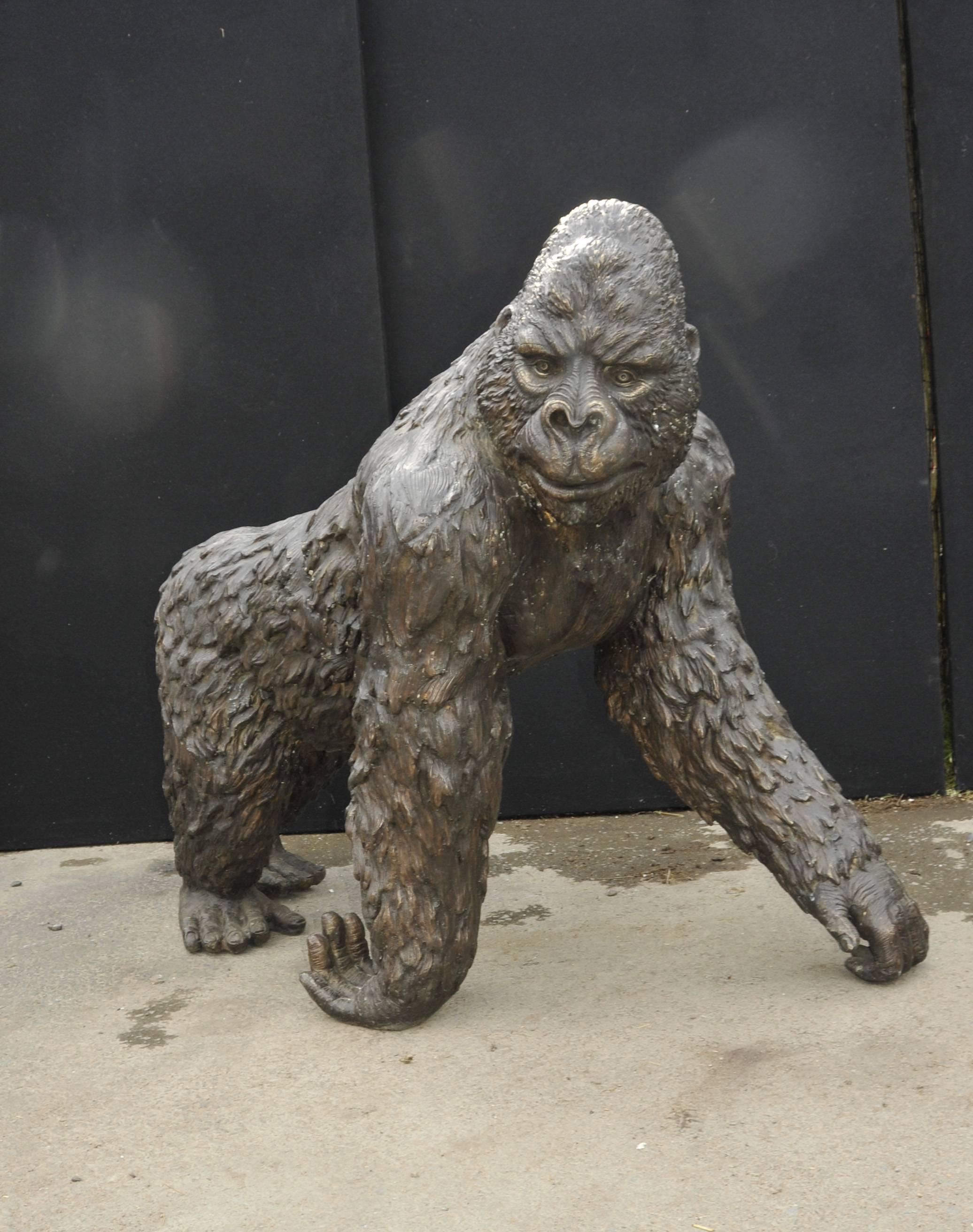 European Lifesize Bronze Gorilla Statue Casting Animal Primate For Sale