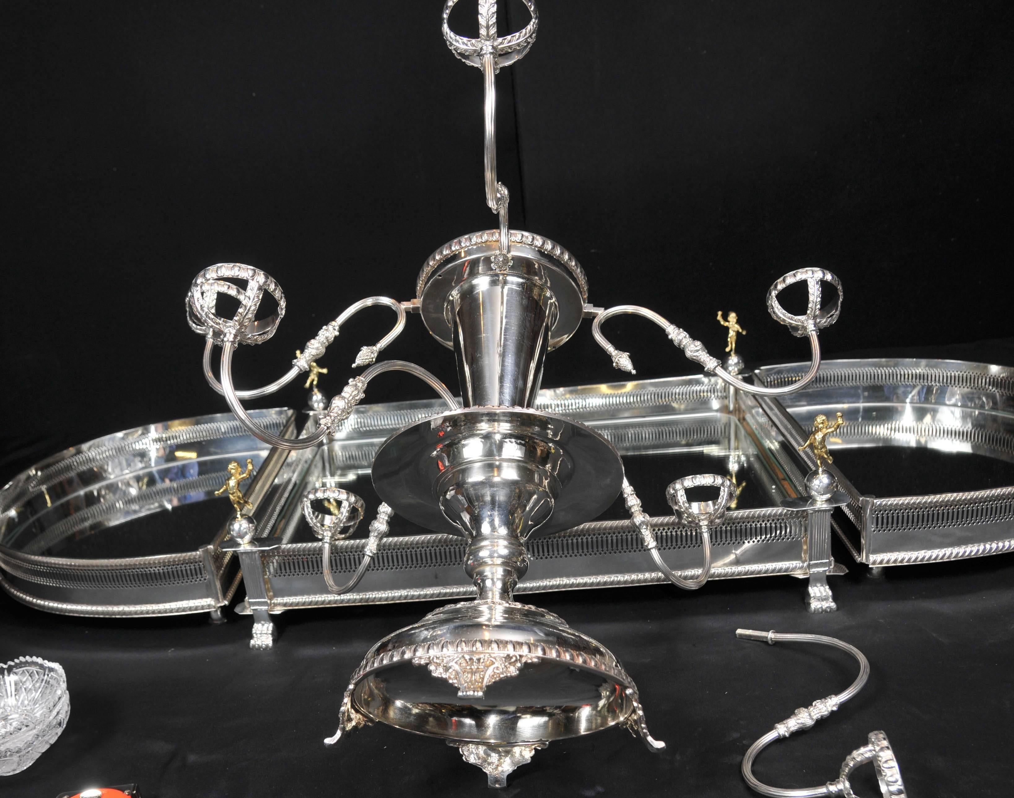 English Sheffield Silver Plate Centrepiece Bowl Dish Epergne In Good Condition For Sale In Potters Bar, Herts