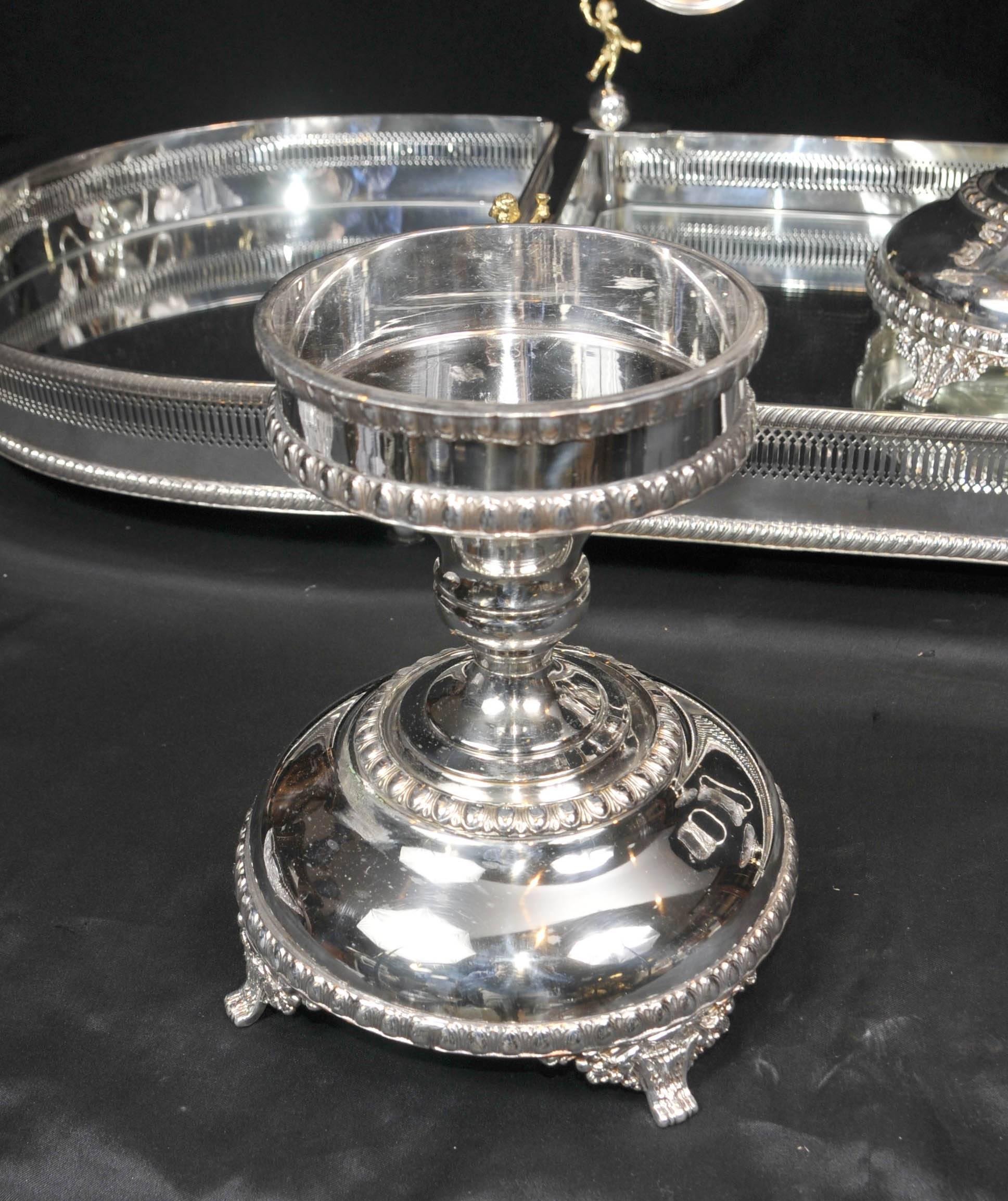 Victorian English Sheffield Silver Plate Centrepiece Bowl Dish Epergne For Sale