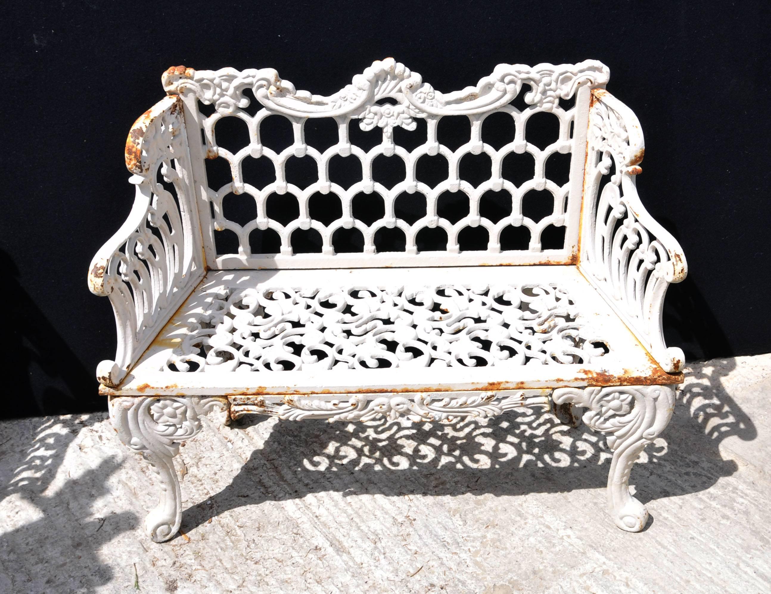 Victorian Pair of Cast Iron Coalbrookdale Style Horseshoe Garden Benches For Sale