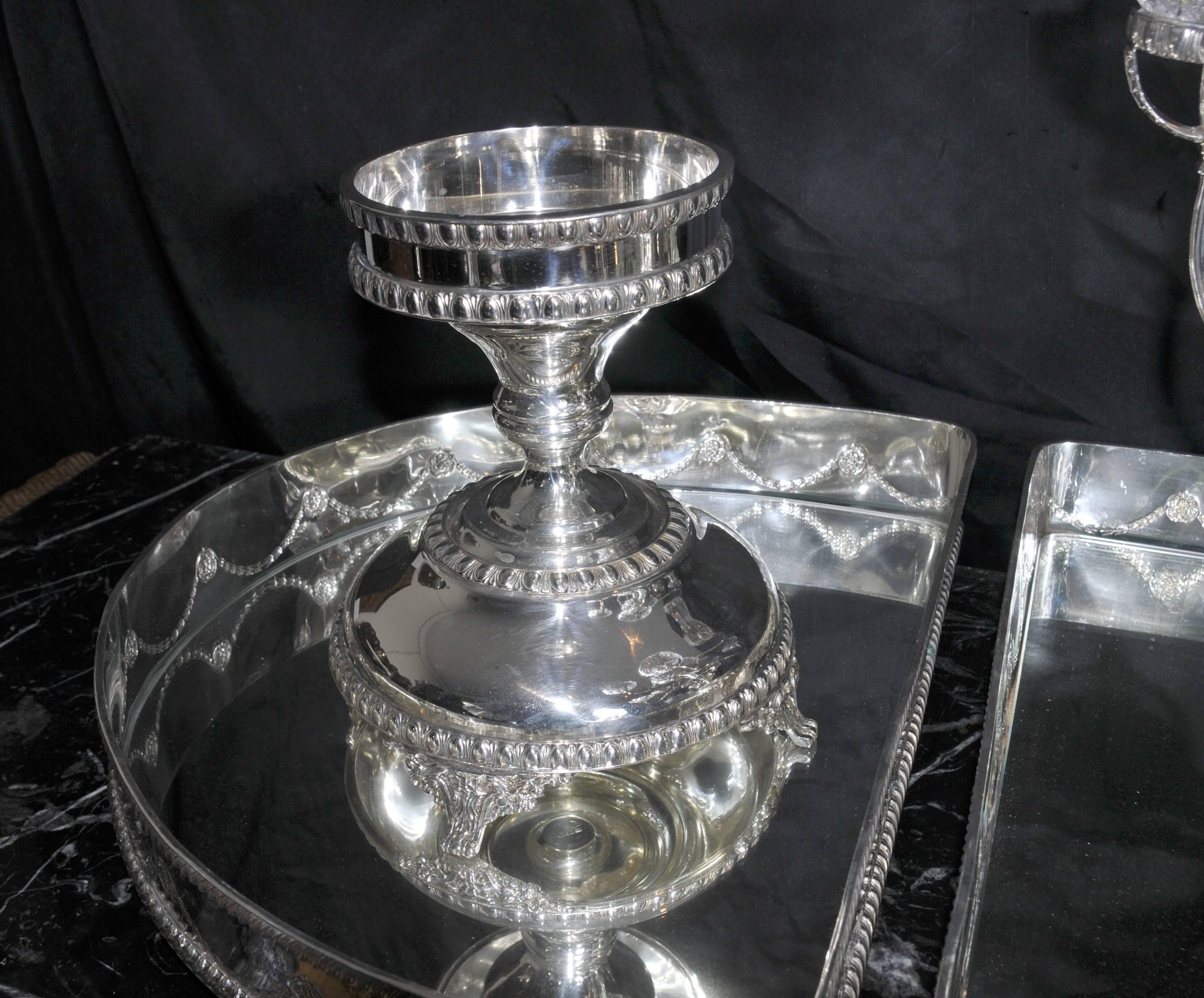 Victorian Style Silver Plate Centrepiece Epergne Glass For Sale 3