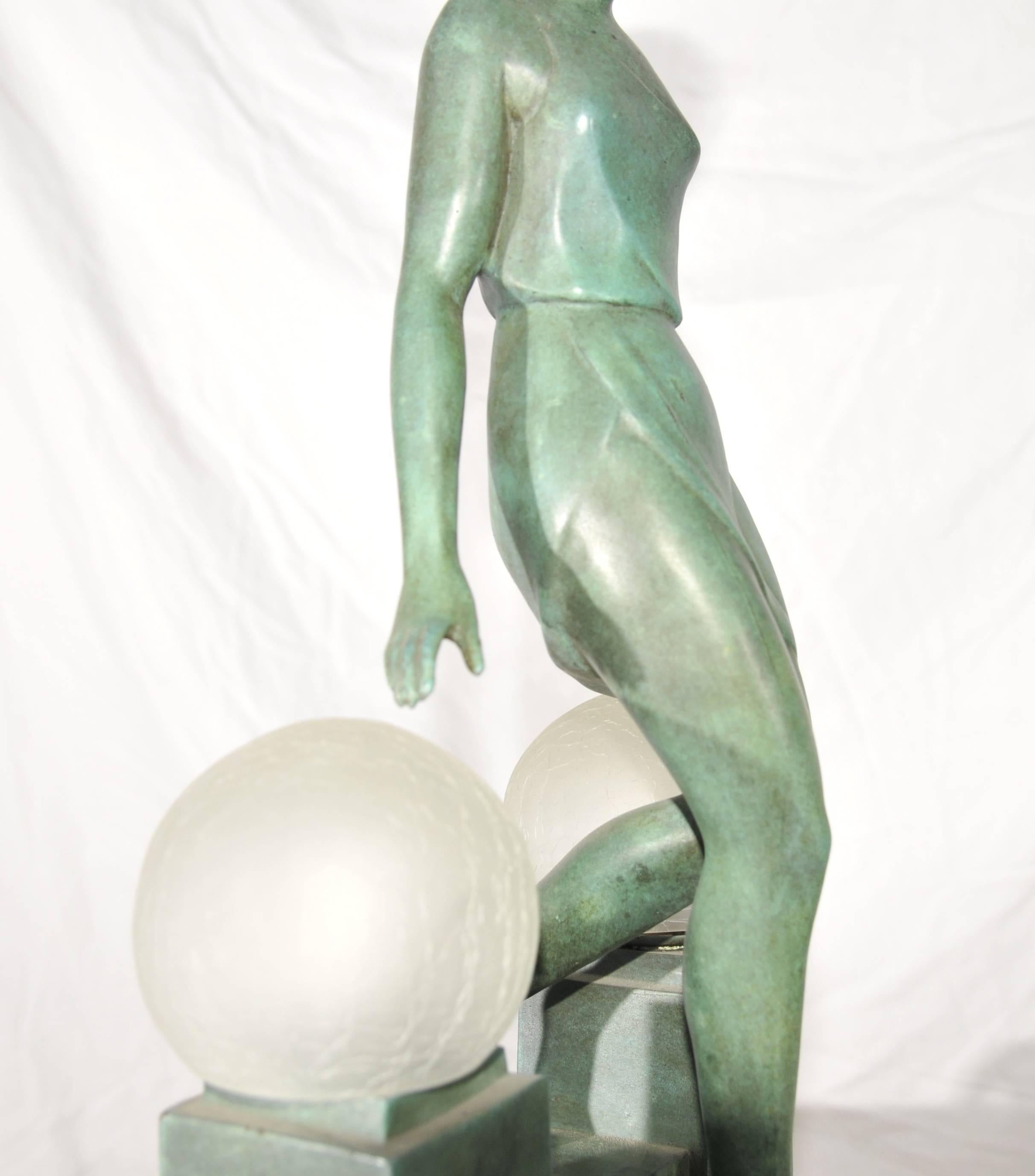 Art Deco Style Bronze Figurine Lamp After a Model by Fayral For Sale 5