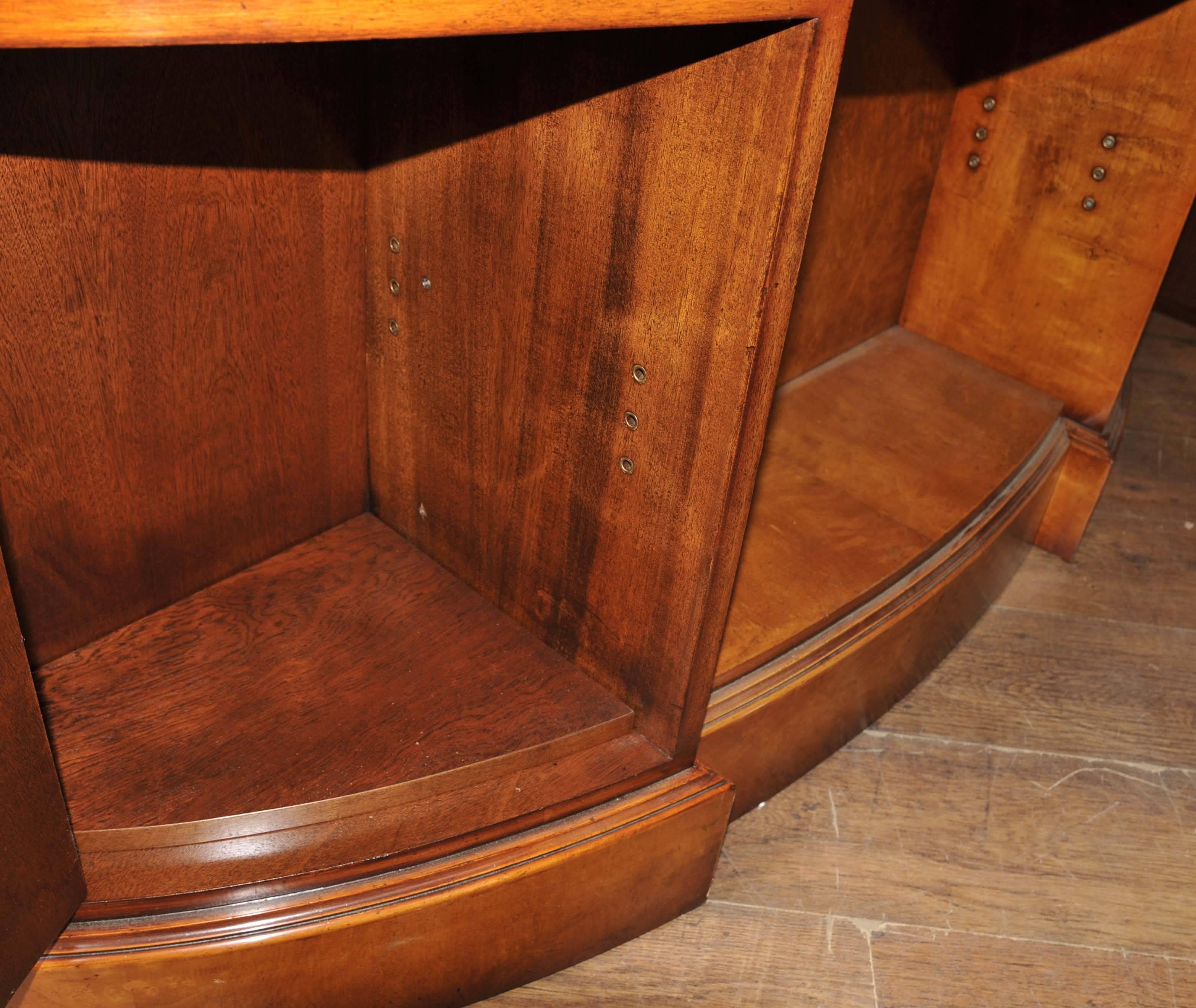 Regency Style Kidney Bean Desk in Satinwood For Sale 4