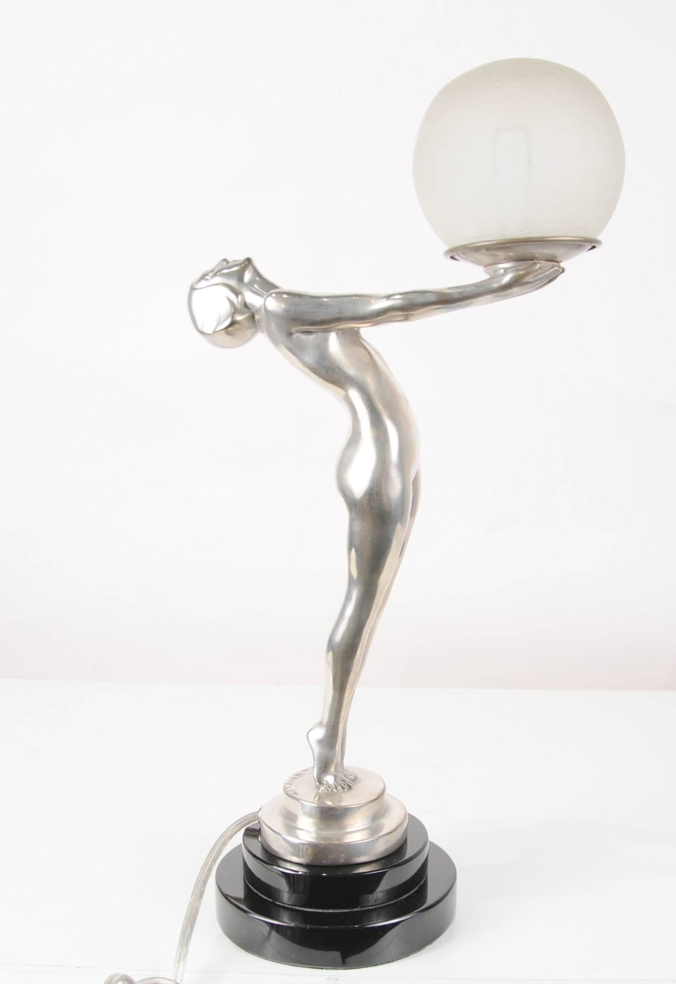 Bronze Art Deco Style Biba Figurine Statue Clarte Table Lamp For Sale 4