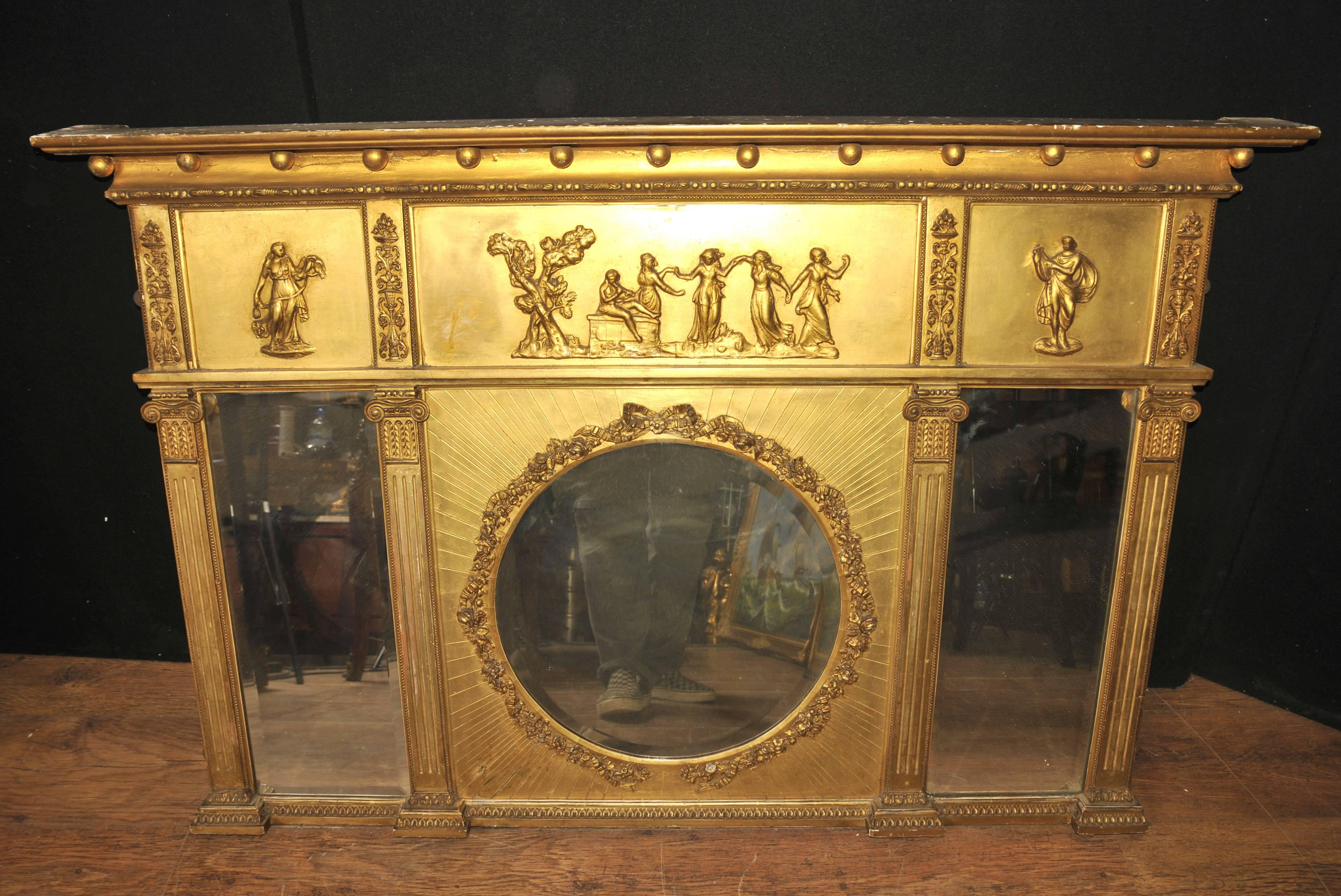 Antique Regency, 1815 Gilt Mantle Mirror English Mirrors In Good Condition For Sale In Potters Bar, Herts