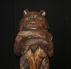 Large Hand-Caved Black Forest German Bear Statue Sculpture