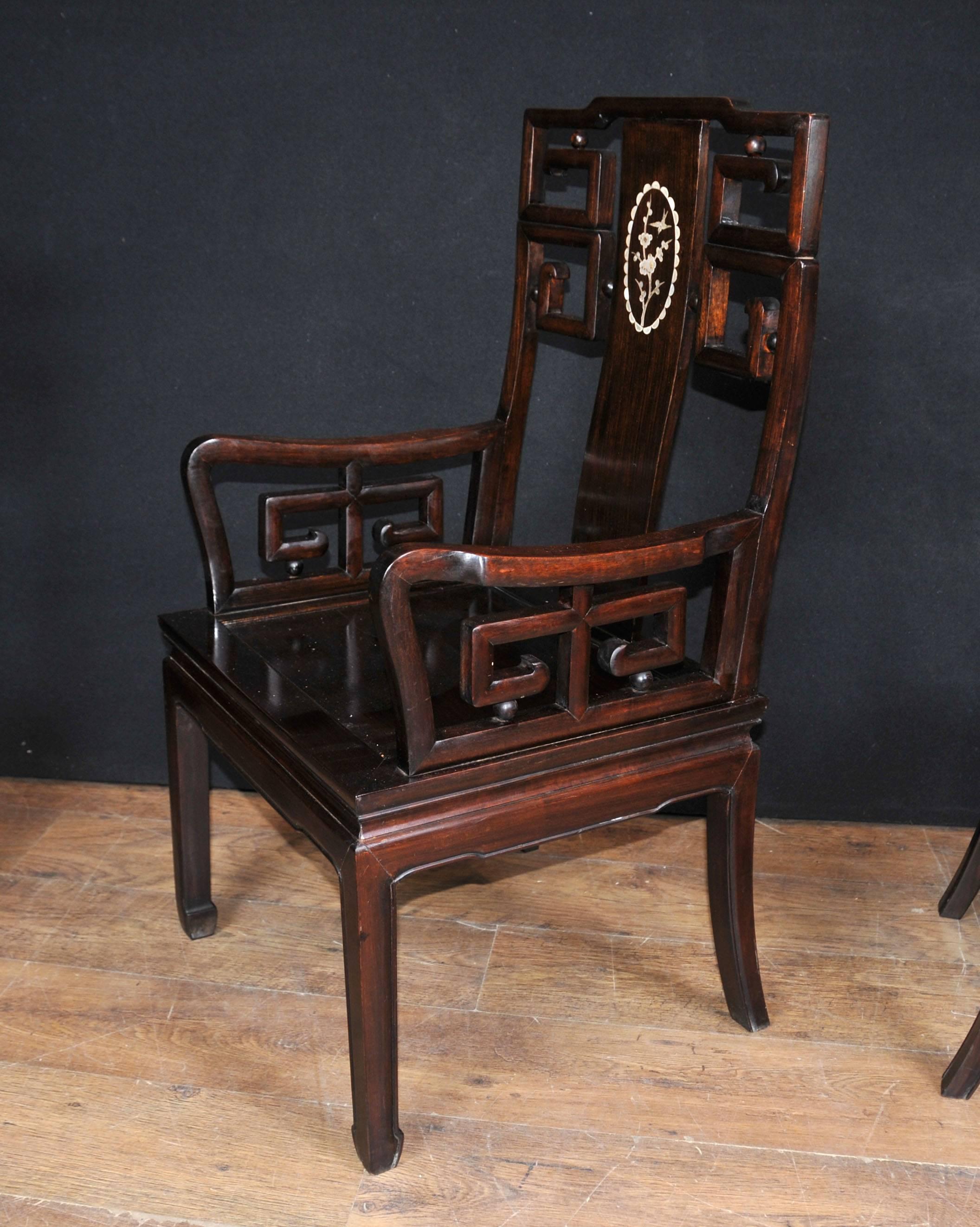 Antique Chinese Hardwood Dining Set Table and Eight Chairs Mother-of-Pearl Inlay In Good Condition In Potters Bar, Herts