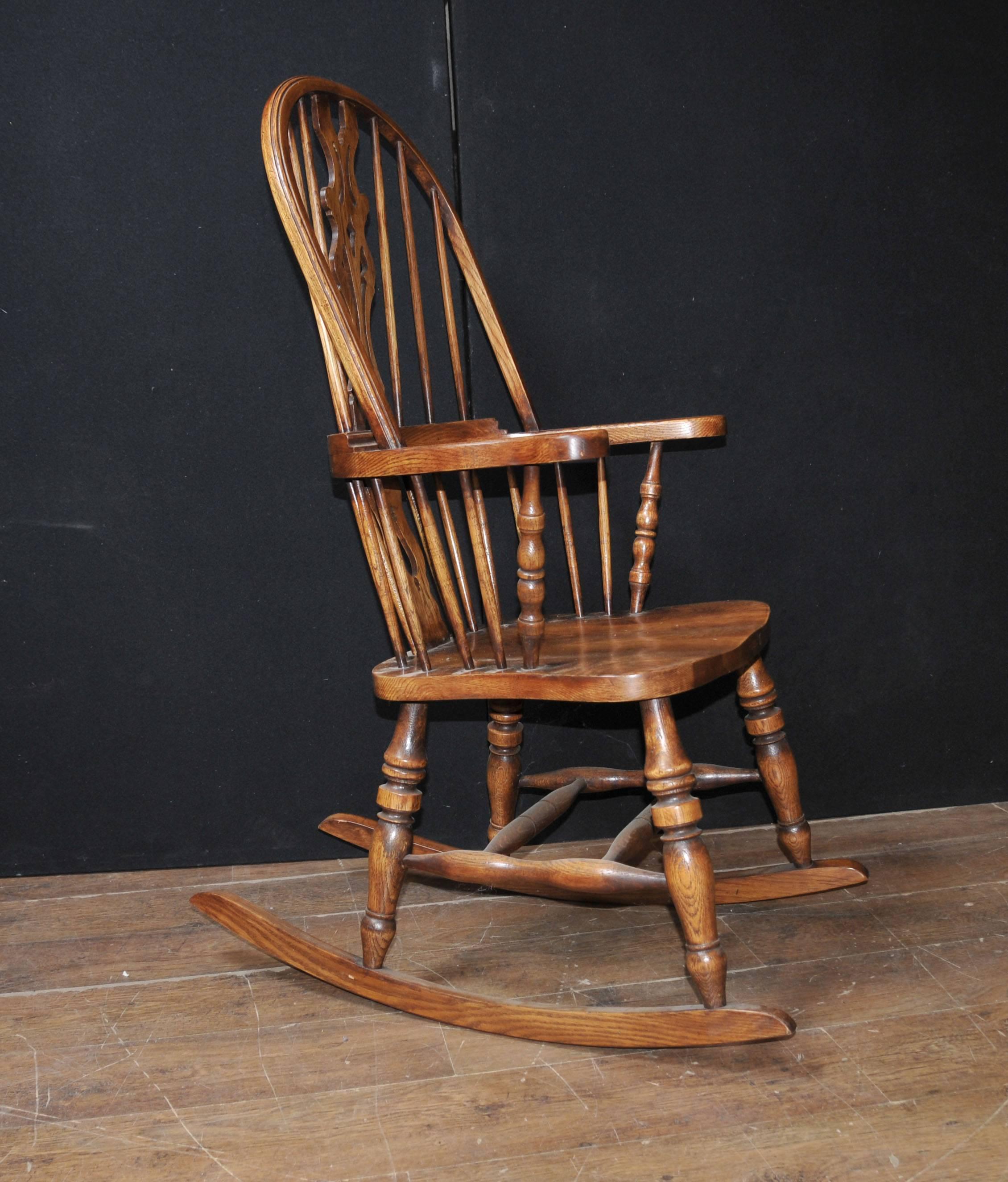 Hand-Carved English Windsor Rocking Chair Farmhouse Chairs For Sale 4