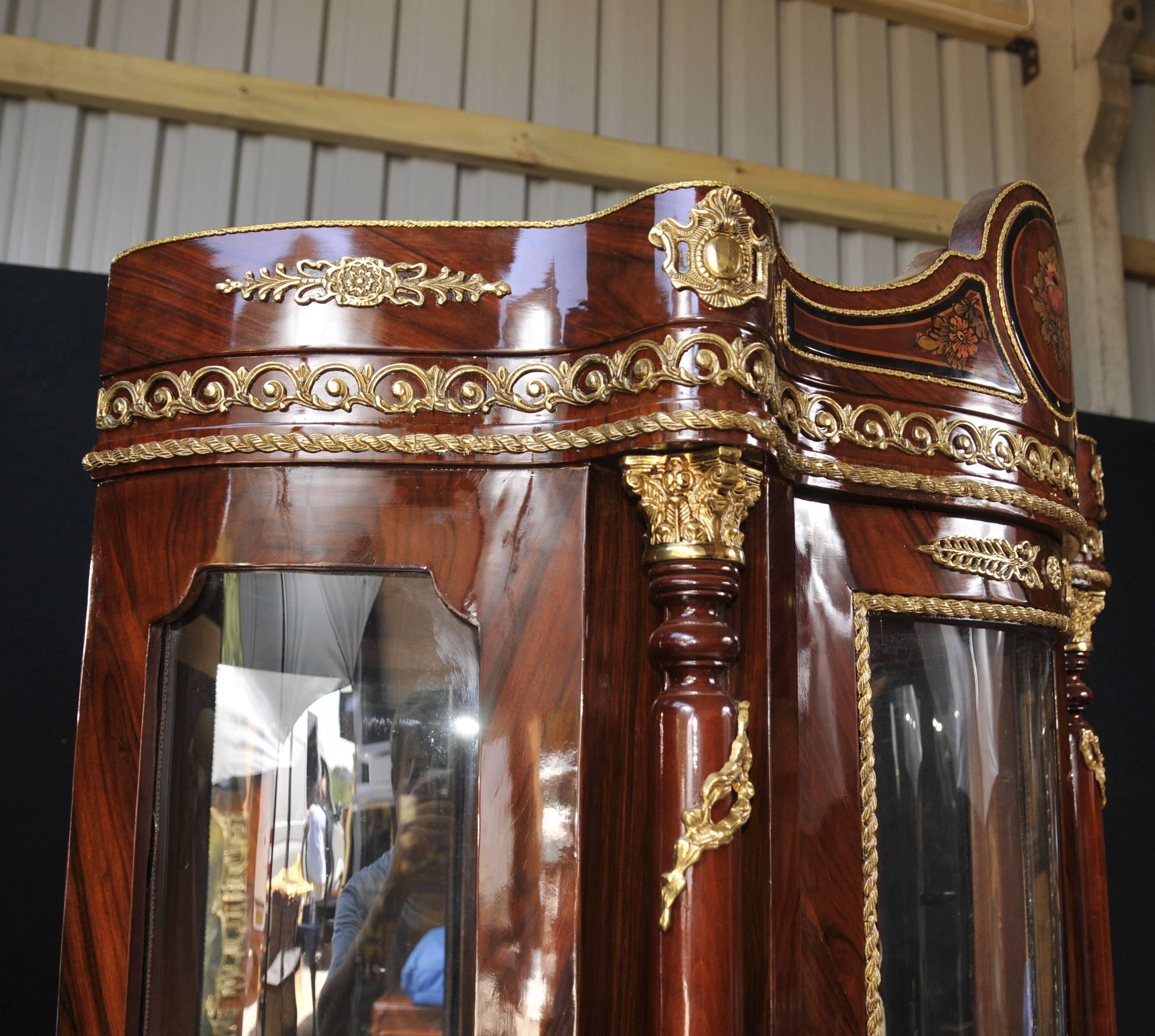 French Louis XVI Style Display Cabinet Bijouterie Painted Cabinets For Sale 2