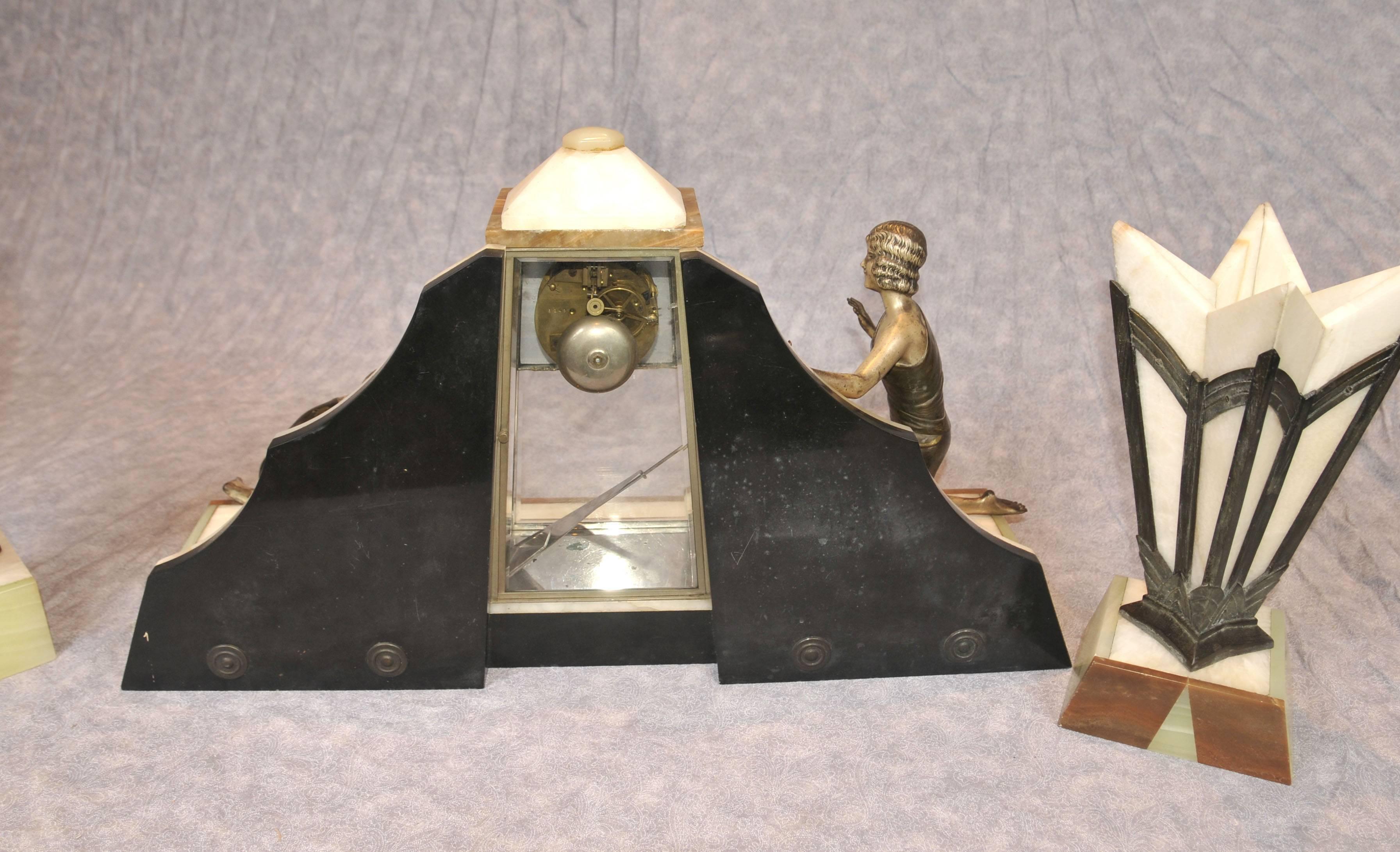 Early 20th Century French Antique Art Deco Mantle Clock Set Spelter Figurine 1920s Marble Urns For Sale
