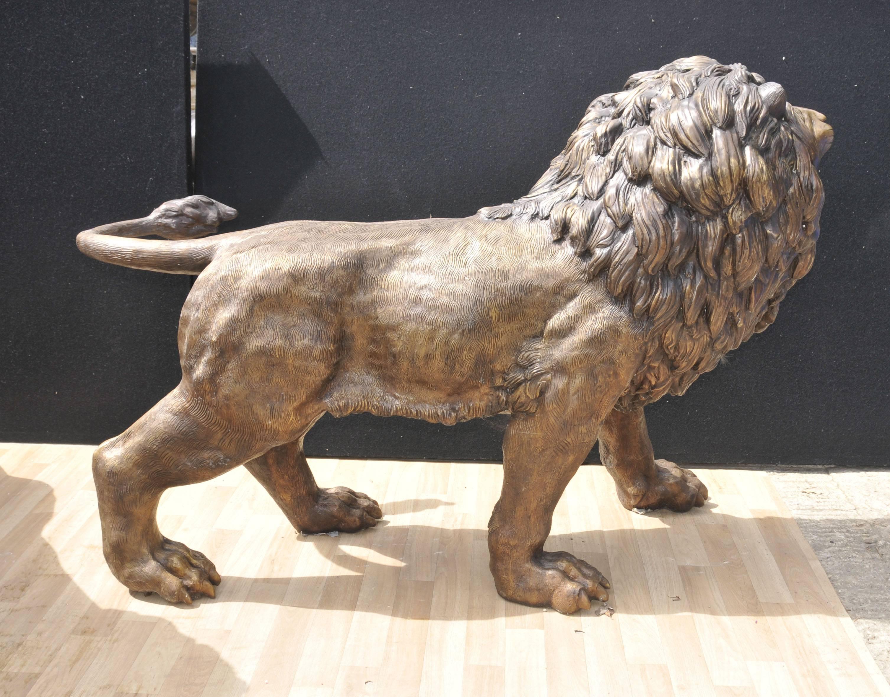 Pair Big Bronze Lions Lion Cat Statues Landseer Gatekeepers Medici For Sale 1