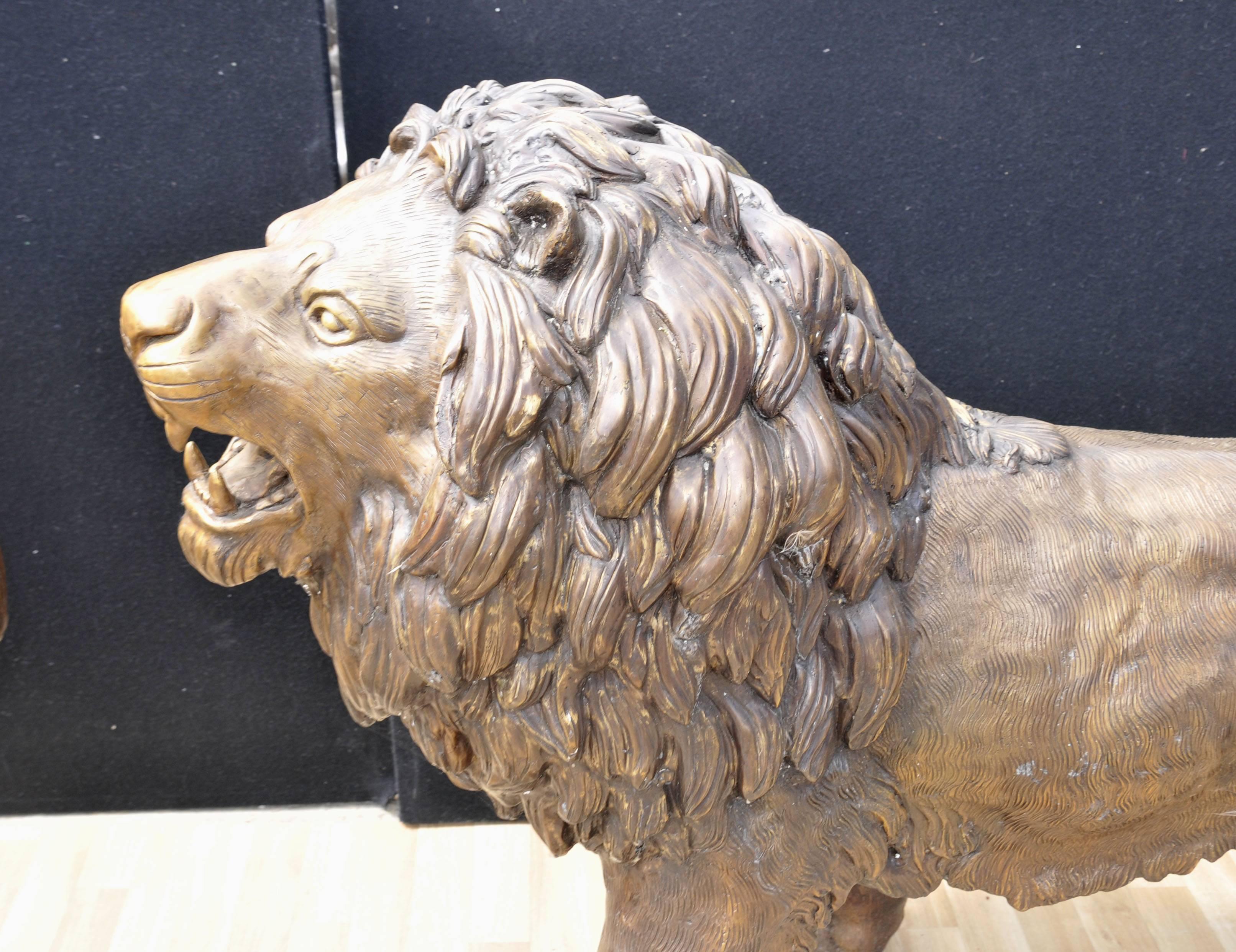 Pair Big Bronze Lions Lion Cat Statues Landseer Gatekeepers Medici For Sale 3