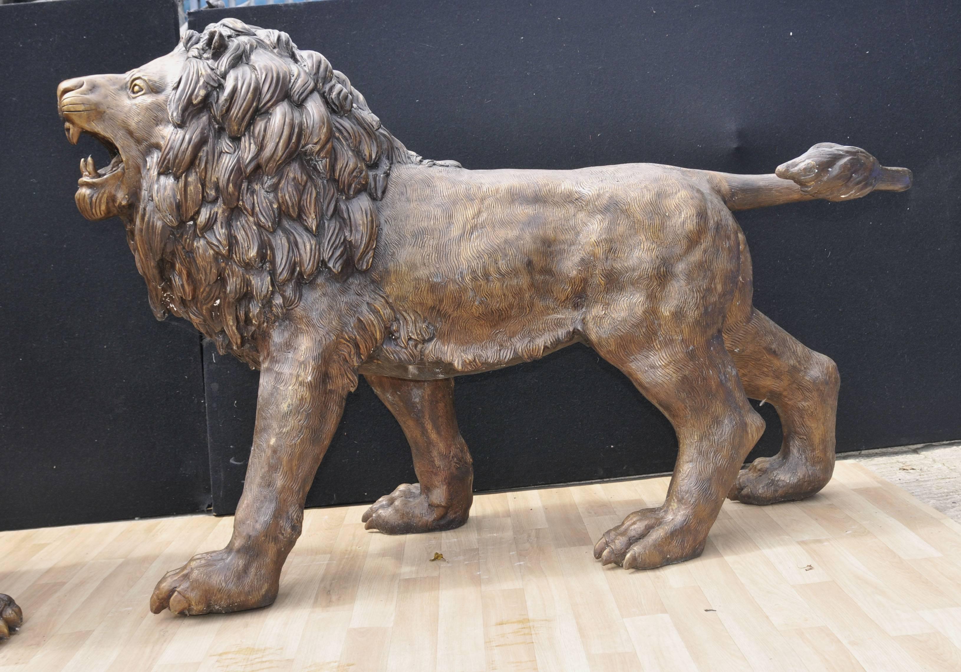 Pair Big Bronze Lions Lion Cat Statues Landseer Gatekeepers Medici For Sale 5