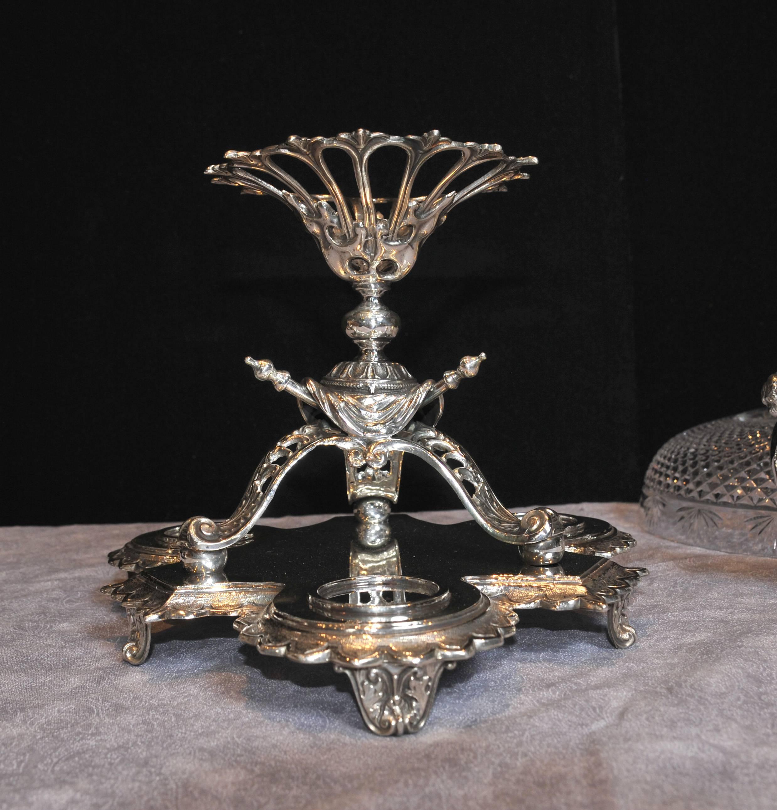 Contemporary Pair Sheffield Silver Plate Cherub Glass Bowl Comports Dippers Centrepiece For Sale