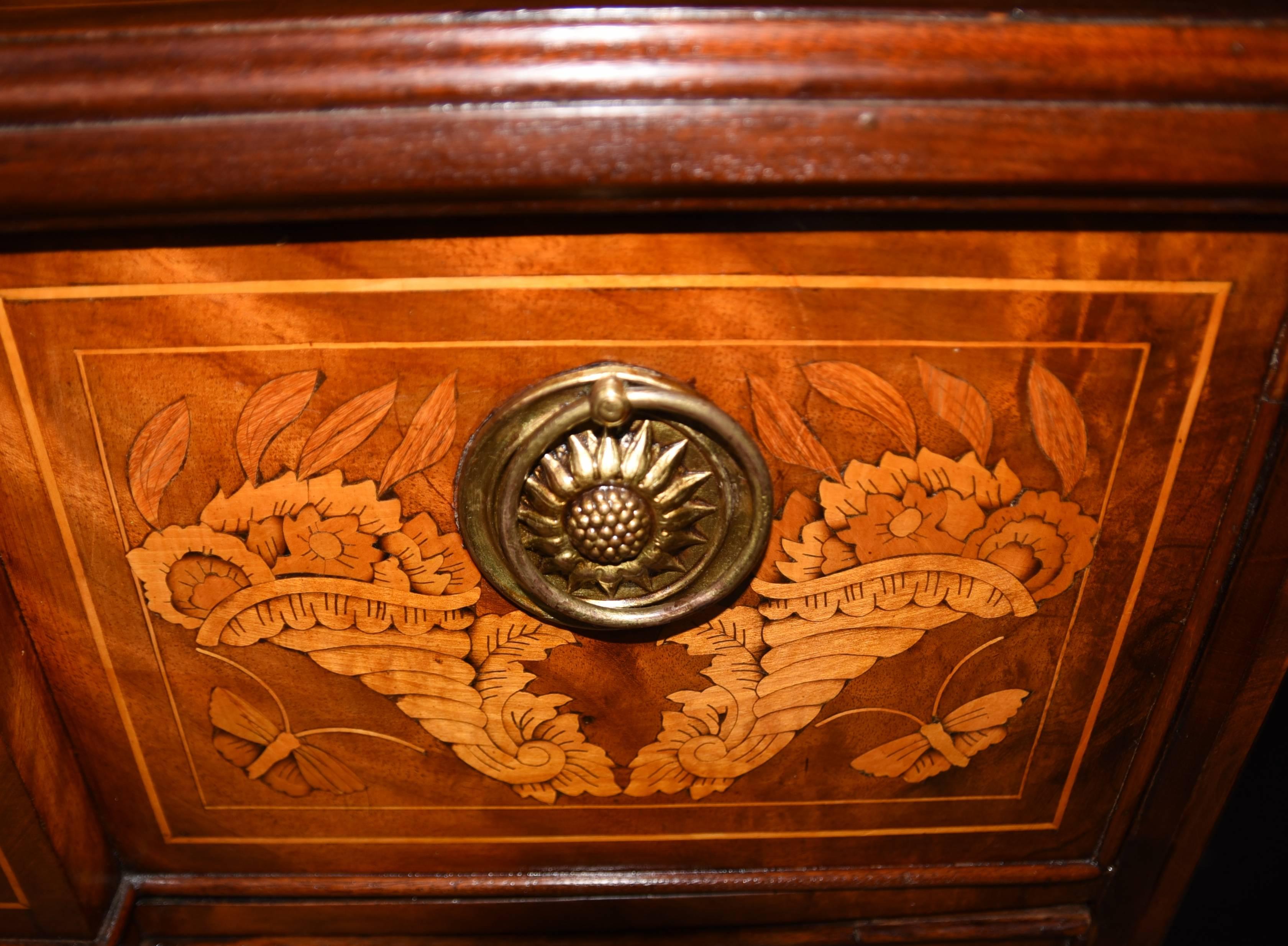 Antique Dutch Marquetry Chest of Drawers Commode Chests In Good Condition For Sale In Potters Bar, Herts