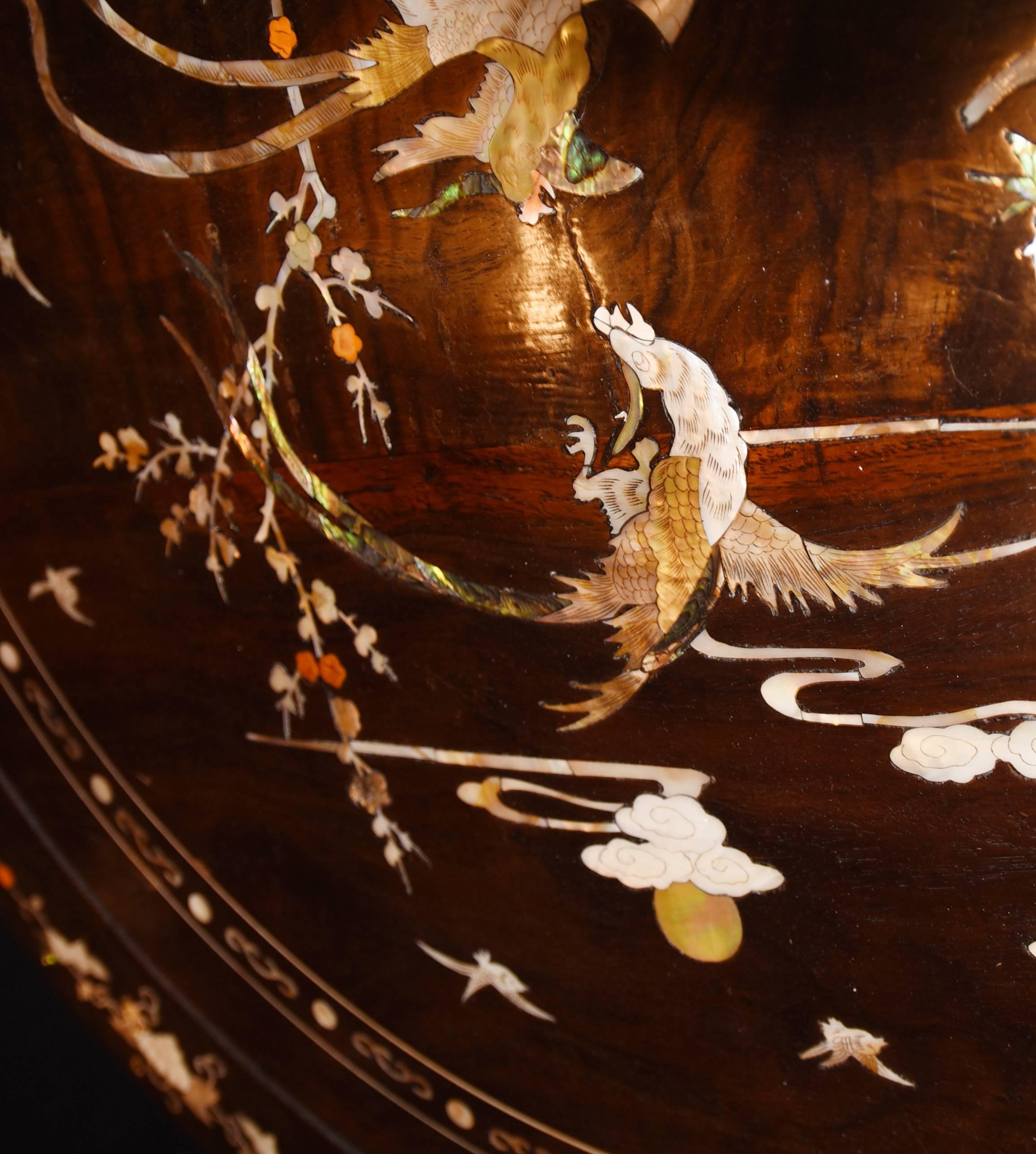 Antique Chinese Hardwood Table Stool Dining Set Mother-of-Pearl Inlay, 1920 In Good Condition For Sale In Potters Bar, Herts