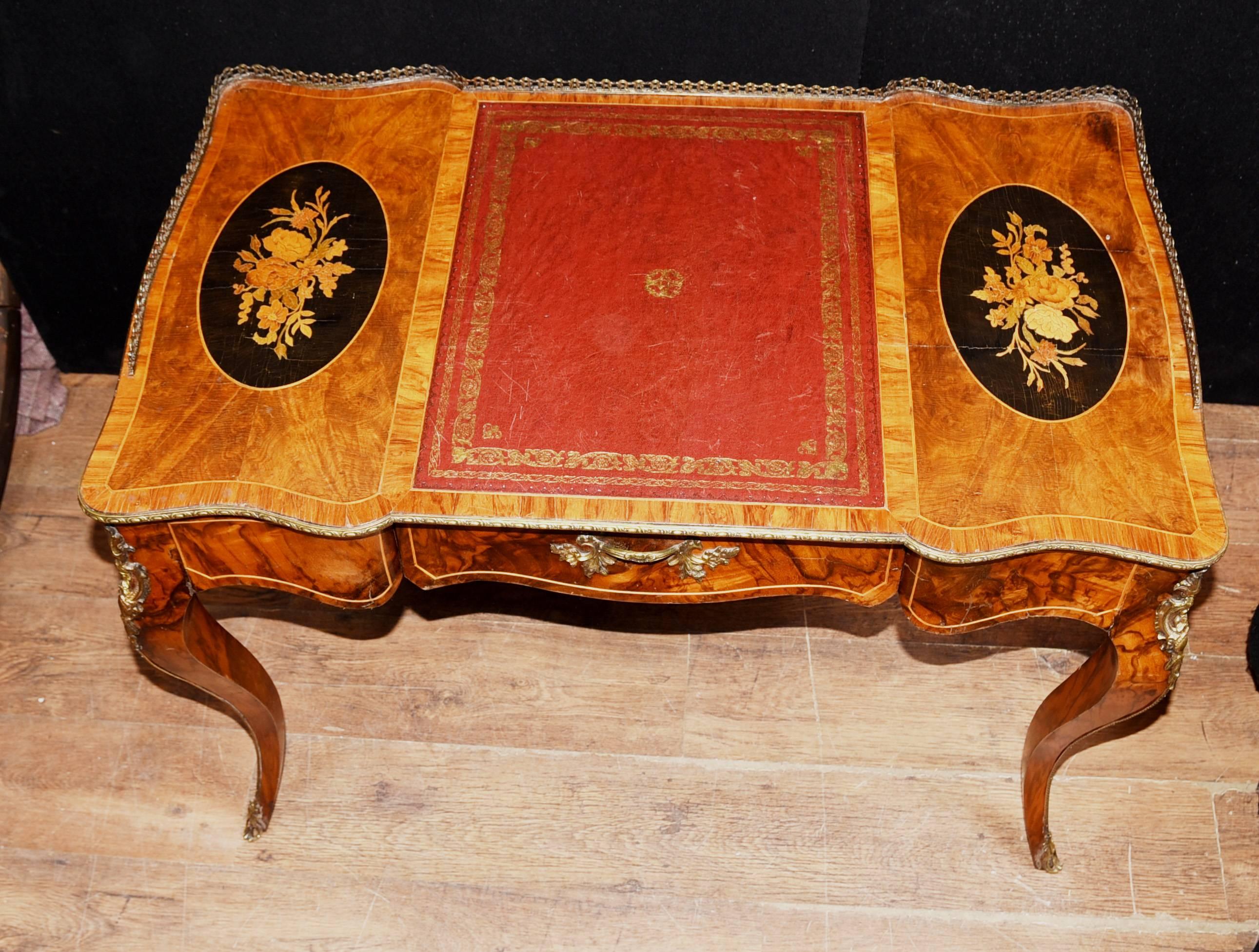 Antique French Empire Bureau Plat Desk Walnut Writing Table In Good Condition For Sale In Potters Bar, Herts