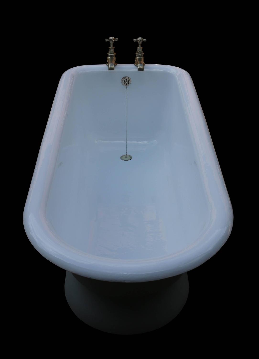 Rare Antique Cast Iron Bath Tub For Sale at 1stdibs
