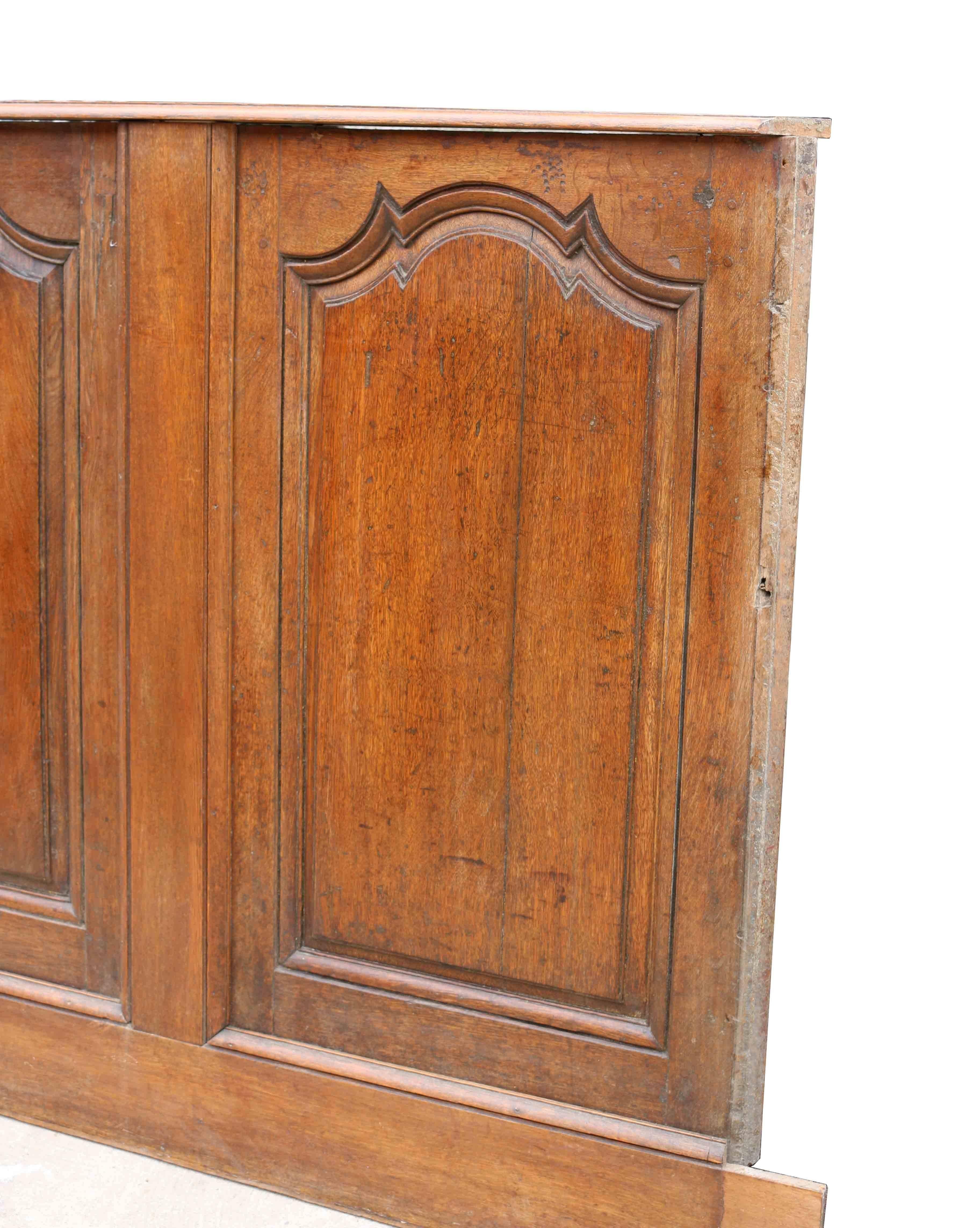 18th Century French Oak Paneling In Good Condition In Wormelow, Herefordshire
