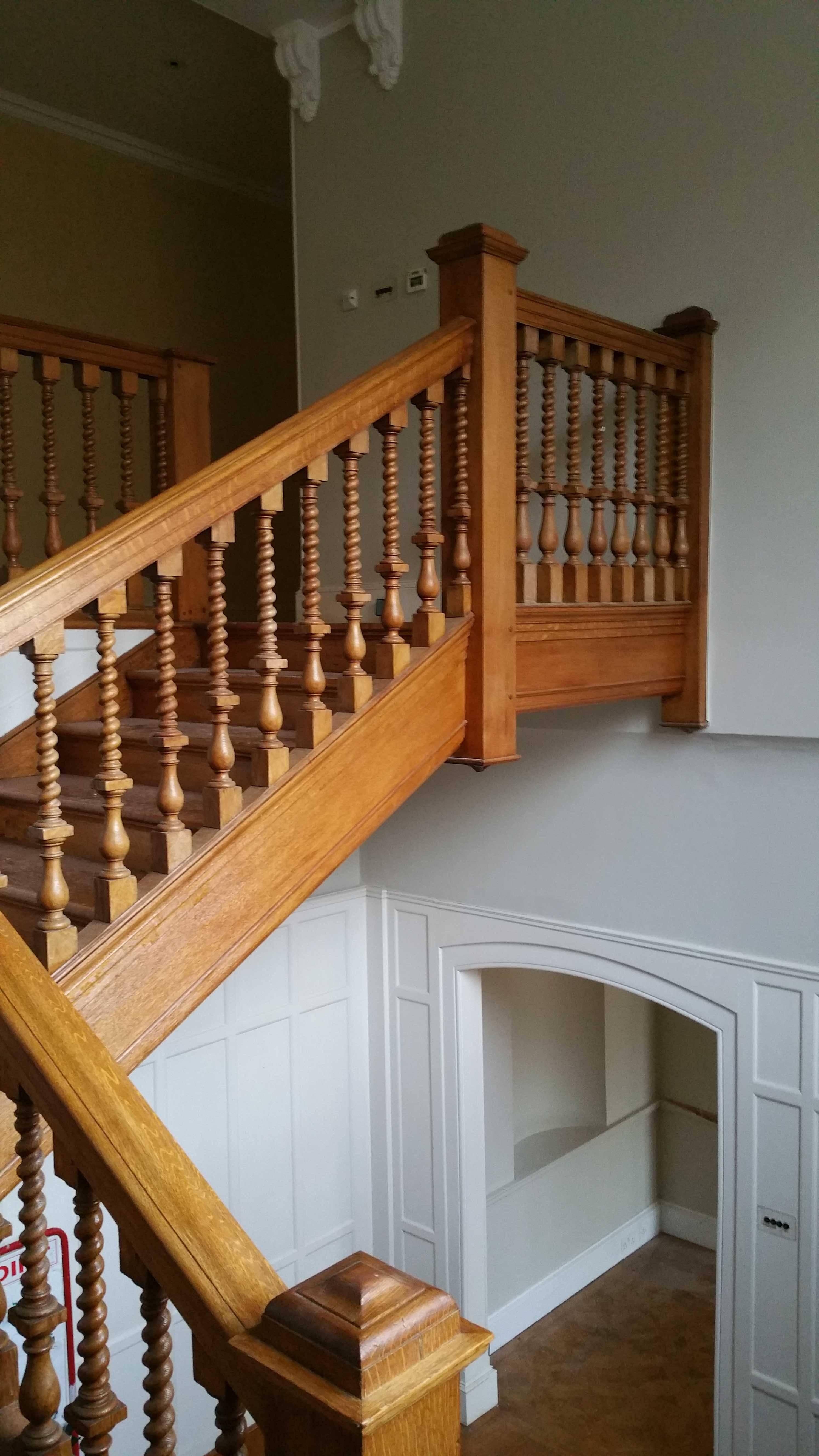 High Victorian 19th Century Oak Staircase Spindles and Handrail