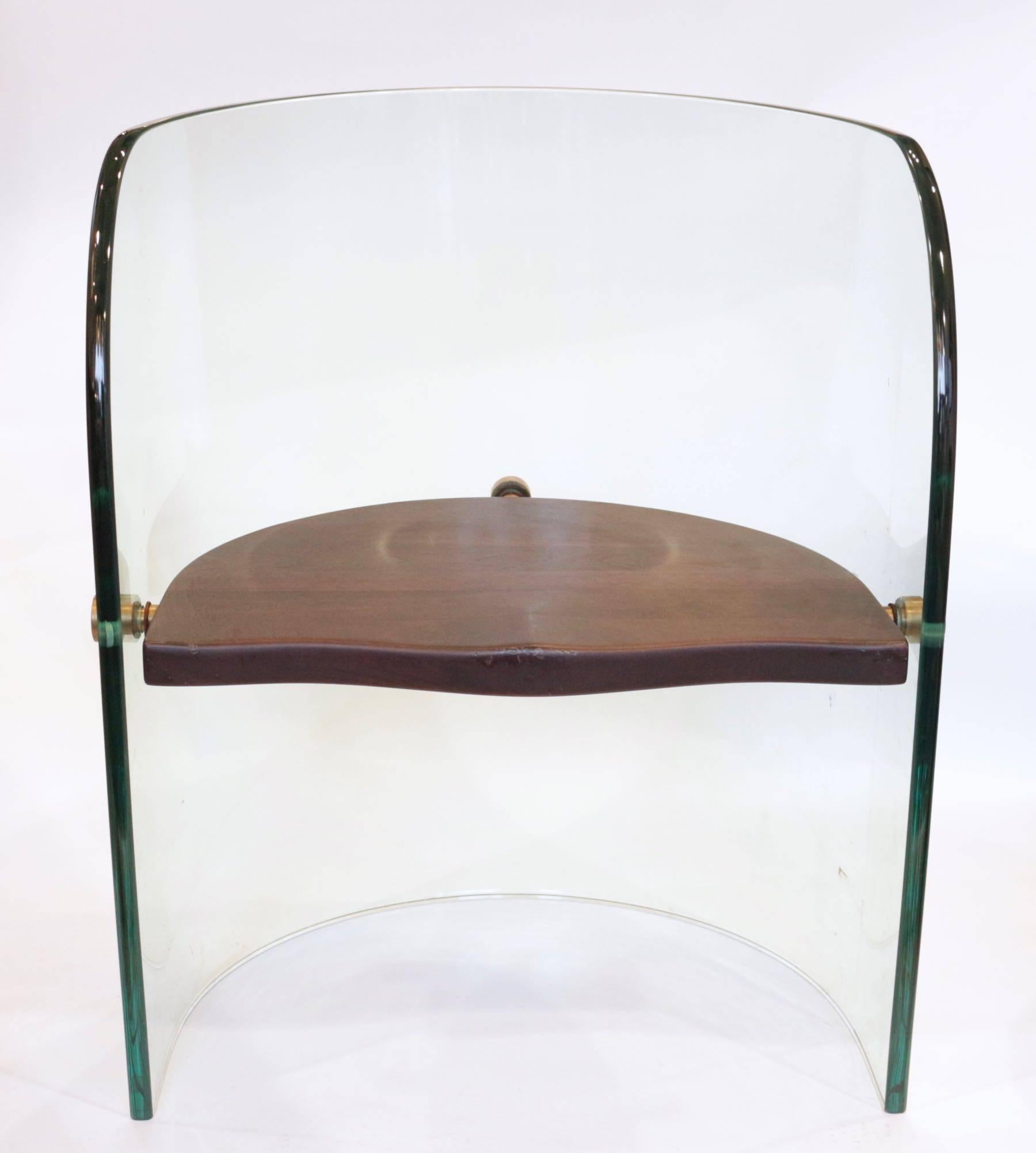 Pair of 1970s Italian Glass Armchairs in the Taste of Fontana Arte In Good Condition For Sale In Saint-Ouen, FR