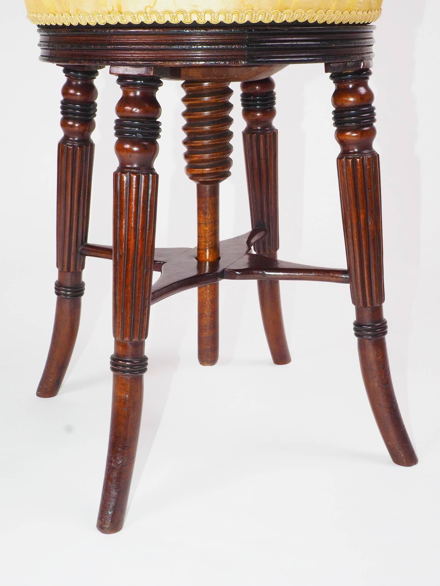 Regency Mahogany Piano Stool In Excellent Condition In Fremantle, W.Australia
