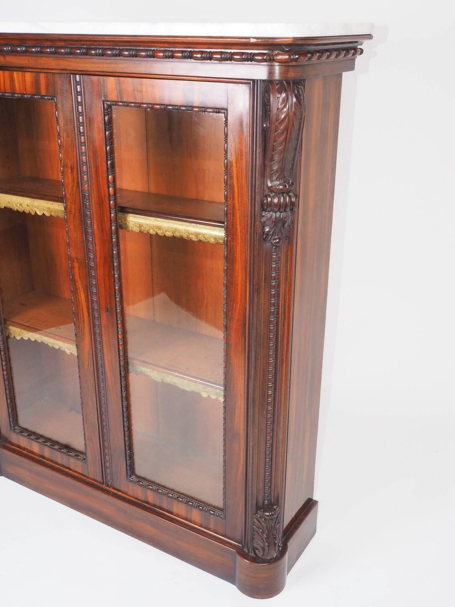 19th Century Small Bookcase or Display Cabinet in Goncalo Alves For Sale