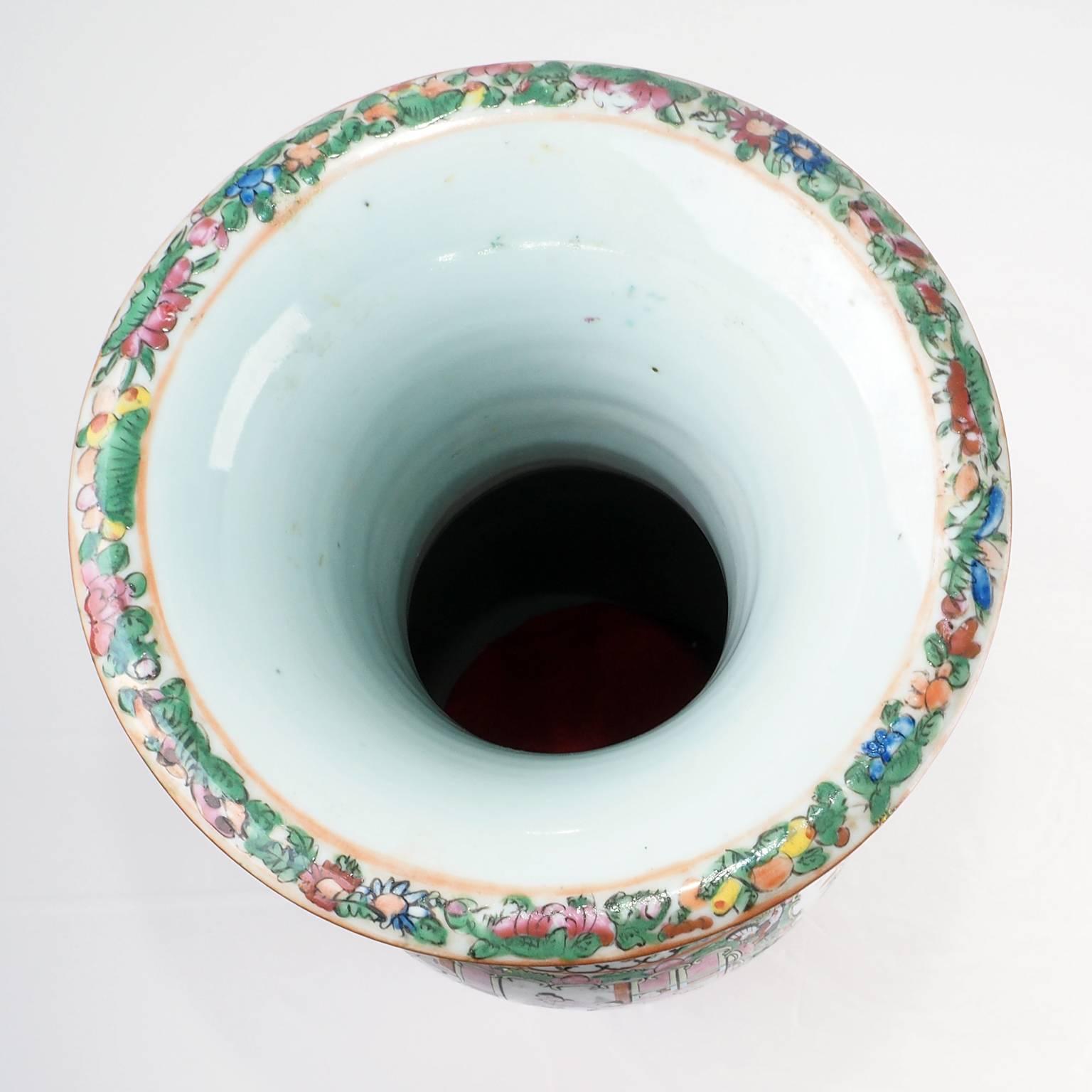Pair of Cantonese Enameled Porcelain Vases For Sale 1
