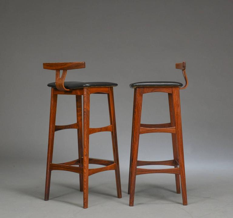 Set Of Three Erik Buch Rosewood Bar Stools At 1stdibs Mid Century Modern Set Of Three Erik Buch Rosewood Bar Stools For
