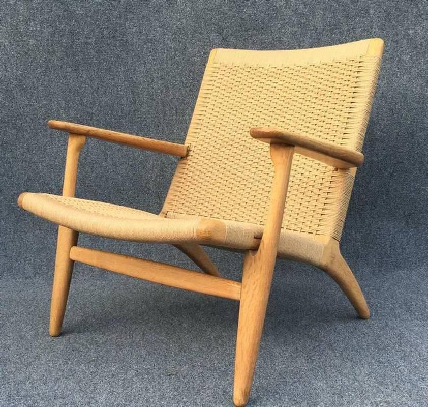 Mid-Century Modern CH25 Chair by Hans J Wegner for Carl Hansen