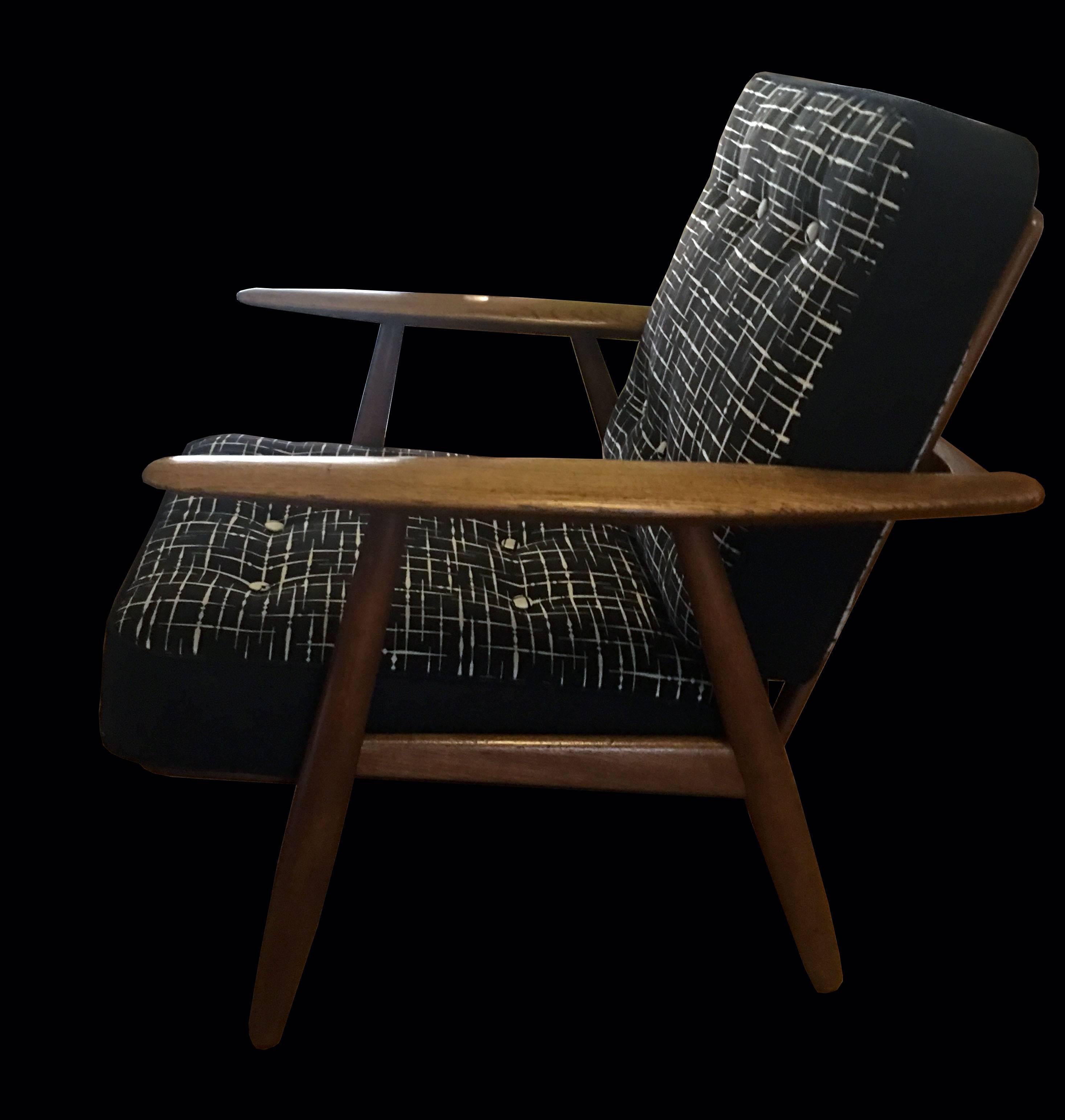 Mid-Century Modern Cigar Chair Model GE240 by Hans J Wegner for Gemata