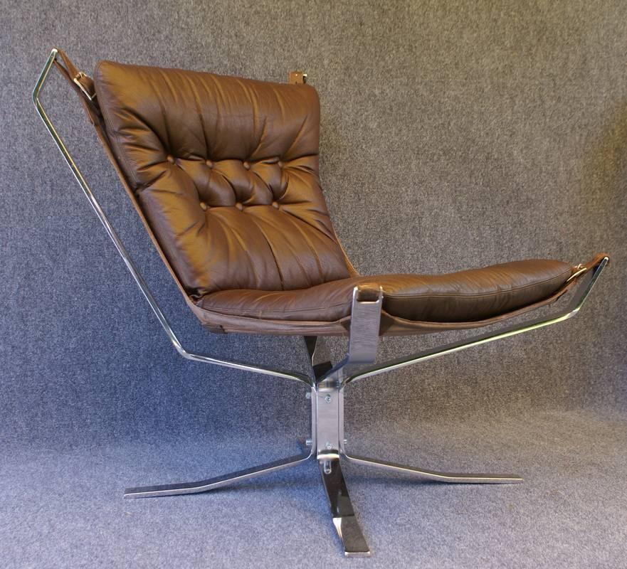 Danish Pair of Leather and Chrome Falcon Chairs and Coffee Table by Sigurd Ressell