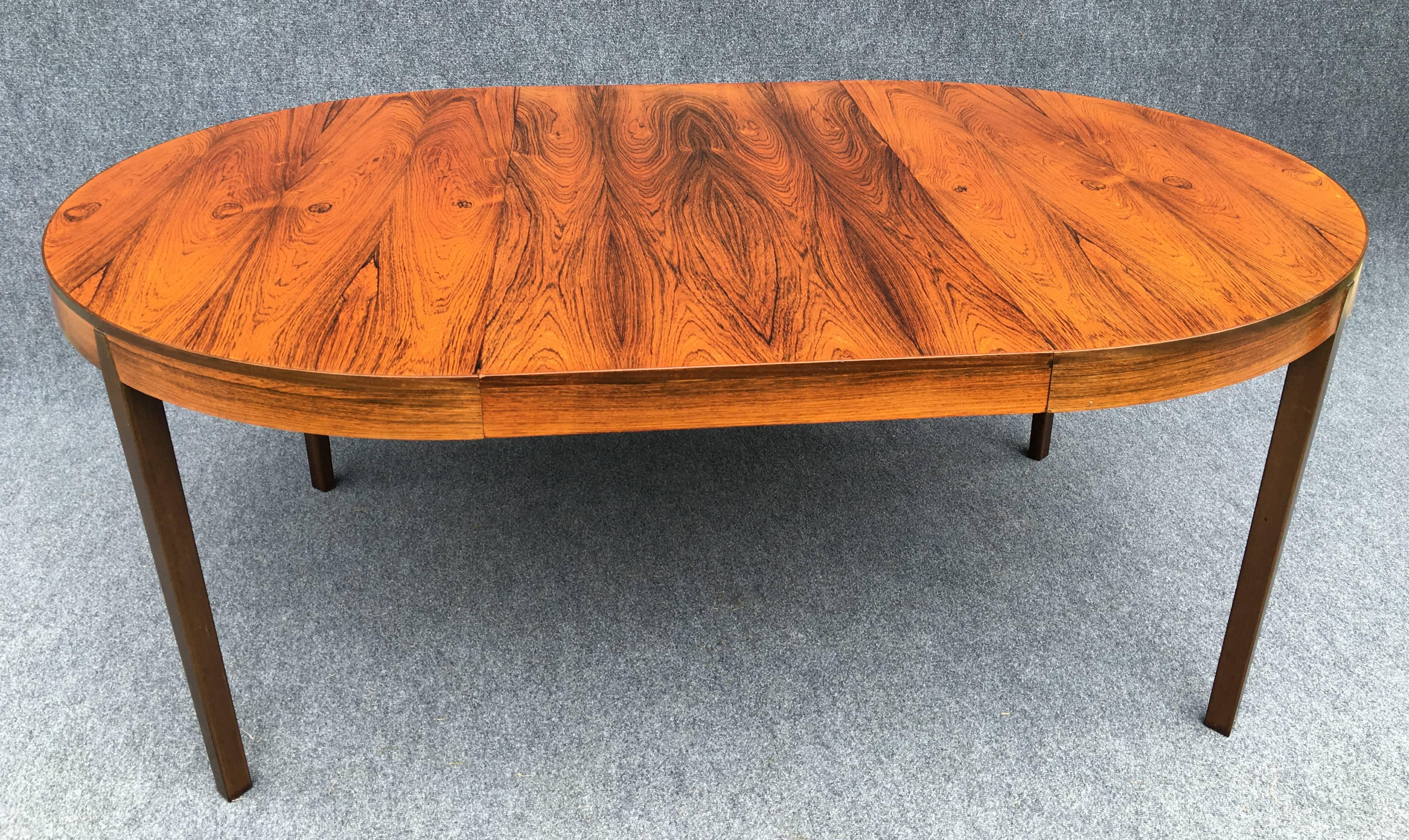 Rosewood Extendable Circular Dining Table by Hornslet Mobelfabrik 1