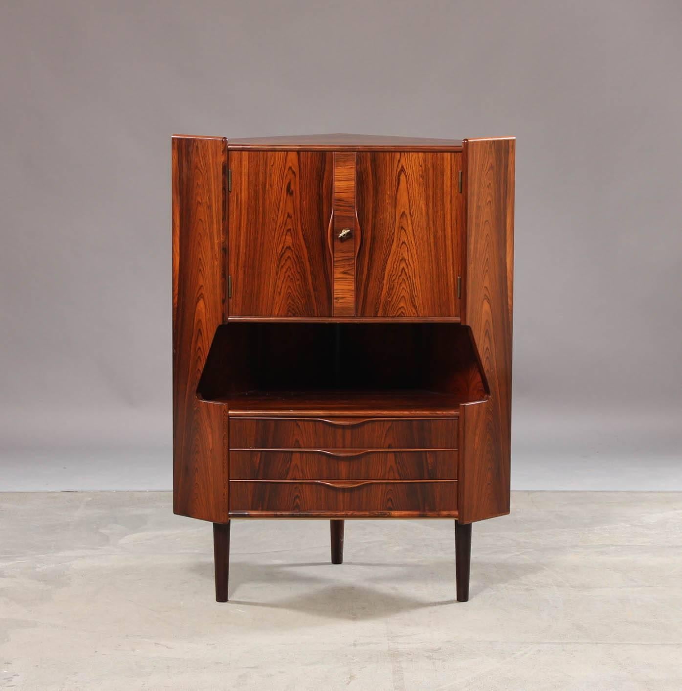 Mid-Century Modern Danish Rosewood Corner Cabinet by Gunni Omann