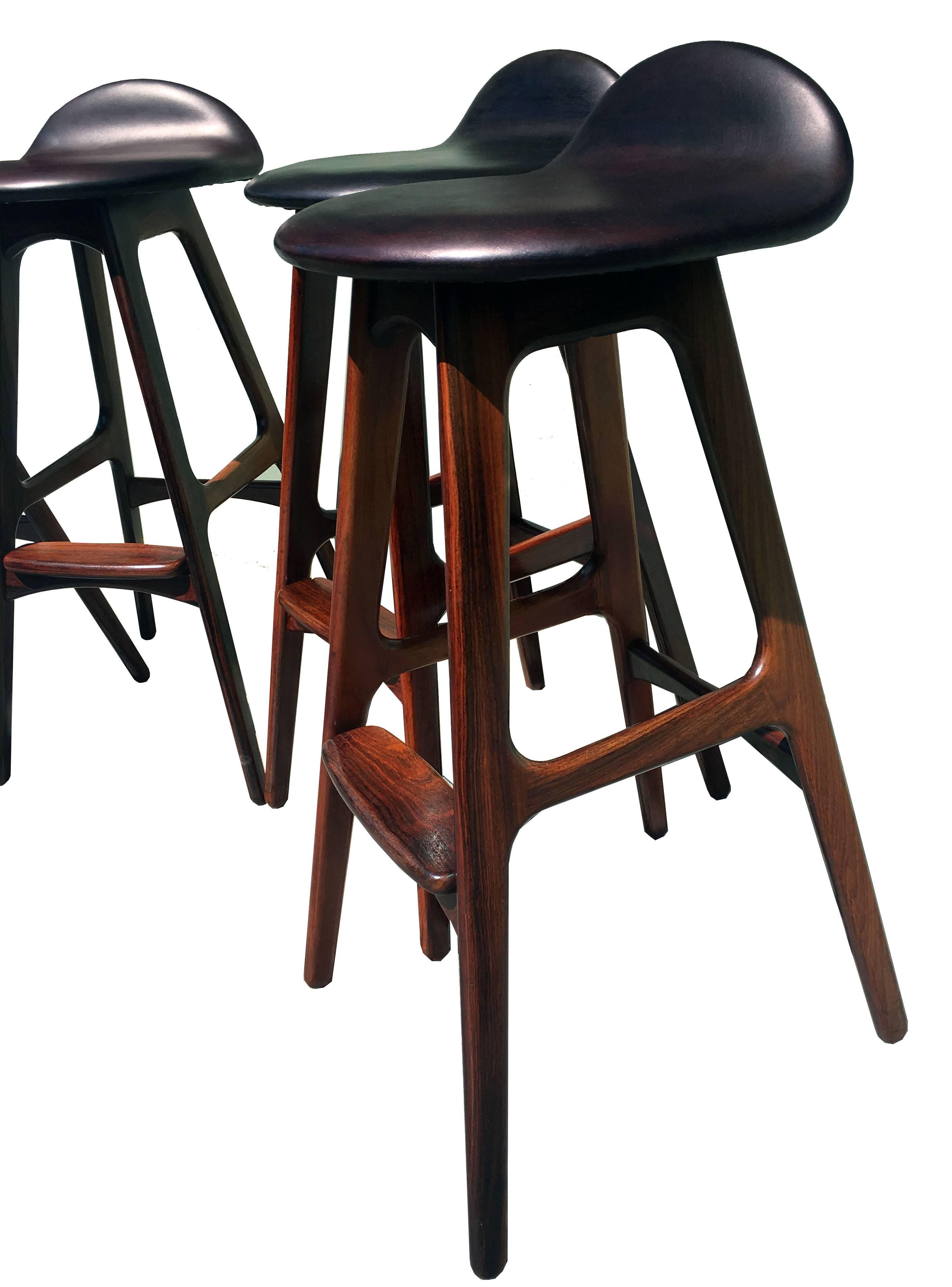 A nice original vintage set of the most classic barstools from Erik Buch and Dyrlund, all in nice condition.
