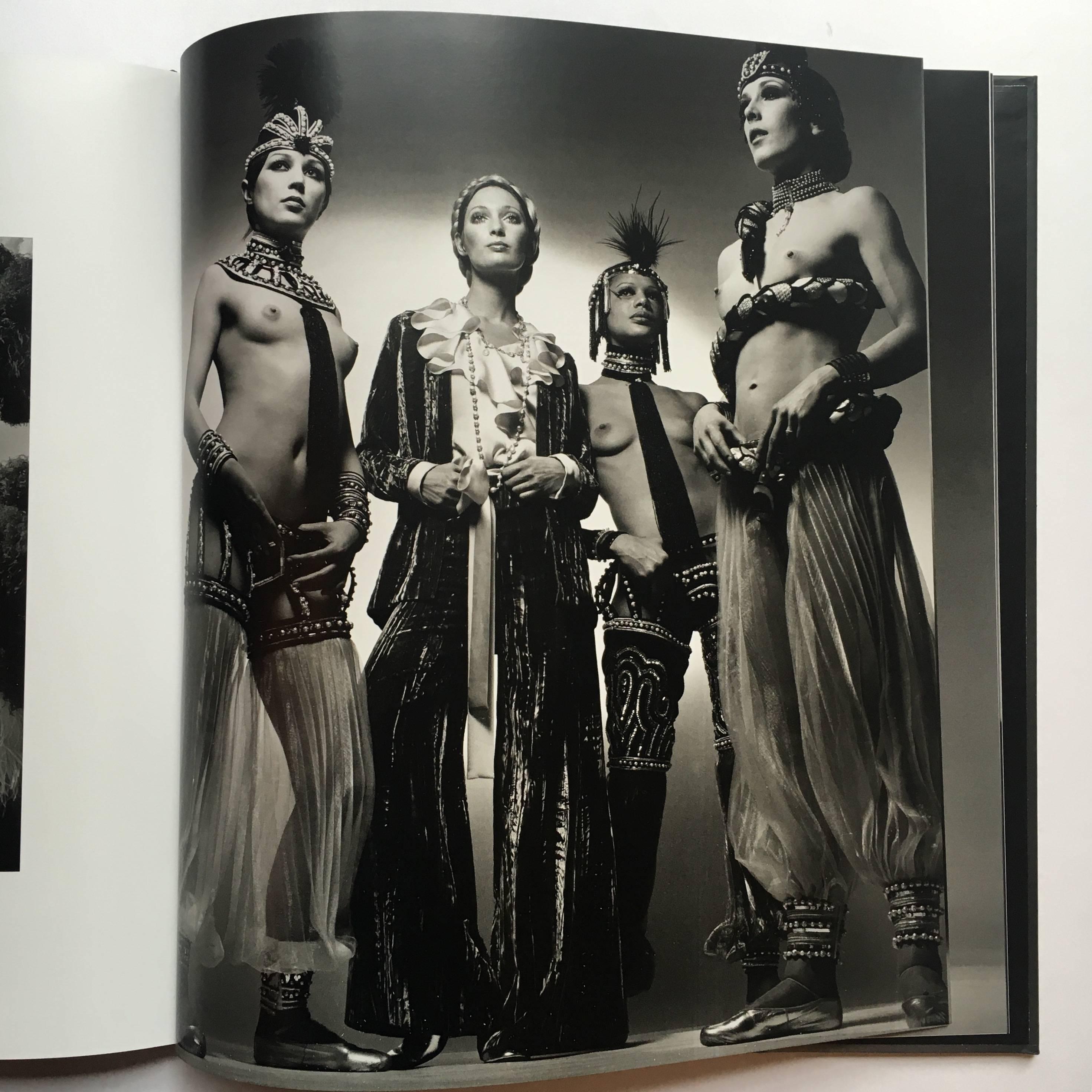 Yves Saint Laurent Mis à Nu – Jeanloup Sieff 1st Edition in Perspex Slipcase In Good Condition For Sale In London, GB
