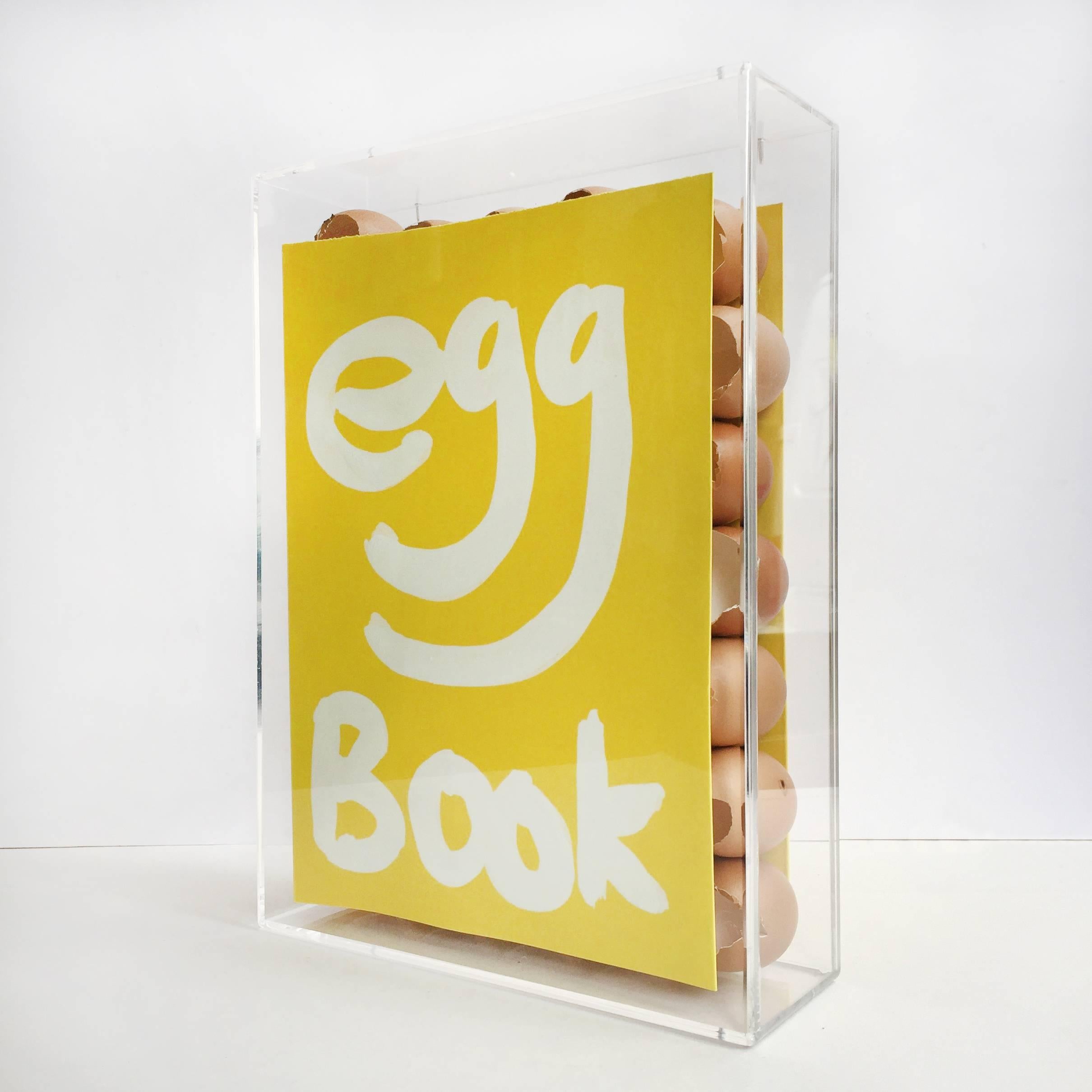 Signed on the inner cover, produced in an edition of 7, 2015

Simon Popper studied Fine Art and critical theory at Goldsmiths College and Slade School of Fine Art, University College in London, graduating in 2000. His eclectic body of work