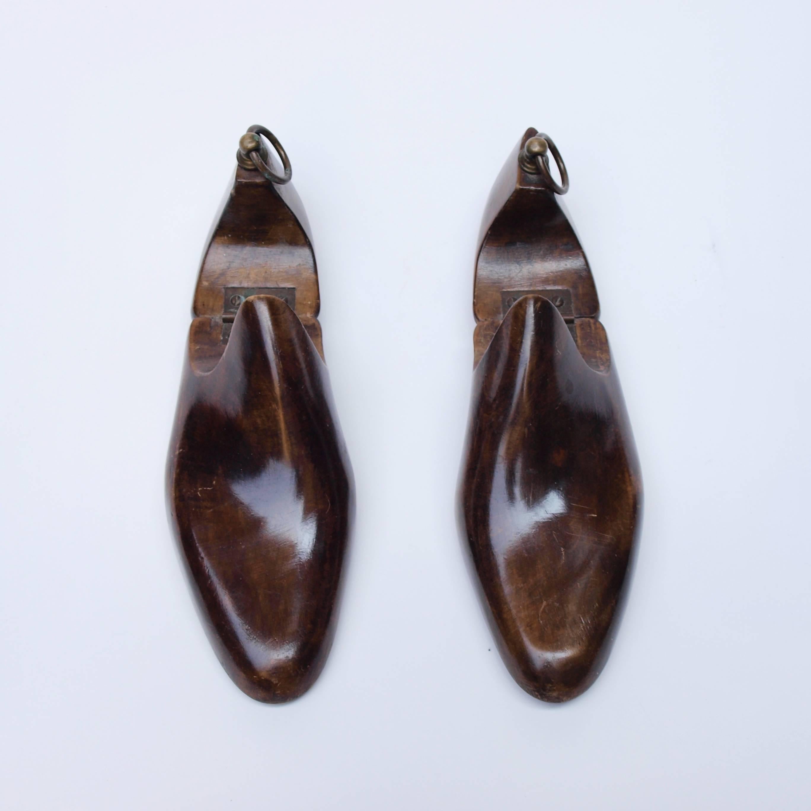 1930s Vintage Shoe Trees In Excellent Condition In London, GB
