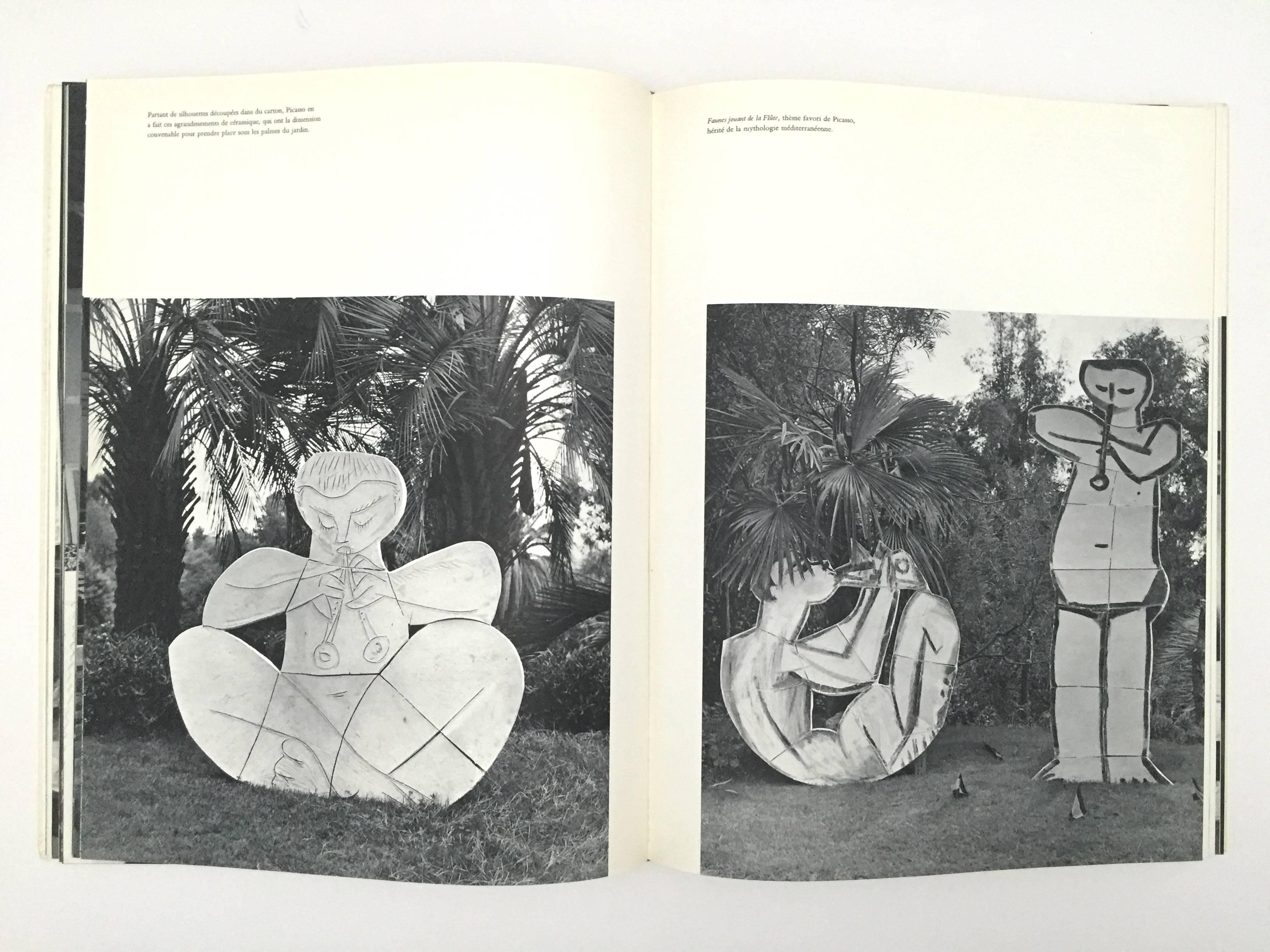 Picasso à L'oeuvre – Photographs by Edward Quinn 1965 Book In Excellent Condition In London, GB