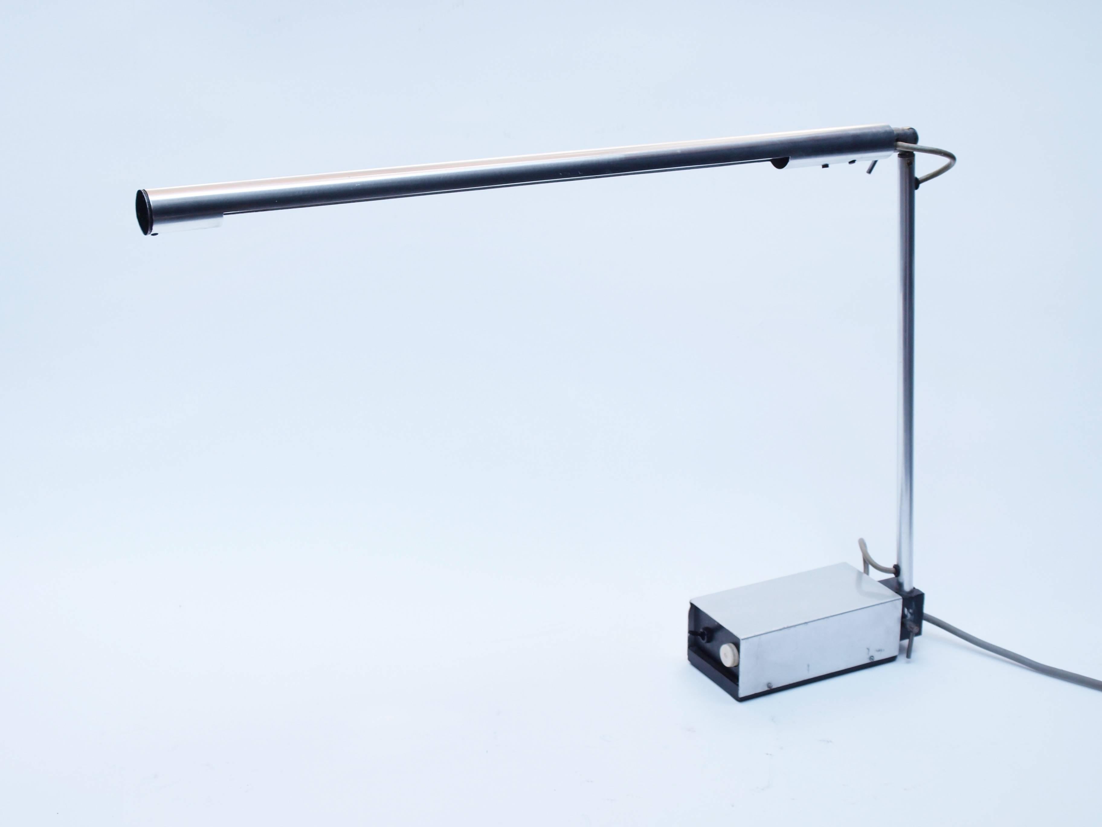 Great Britain (UK) Gerald Abramovitz MkII Desk Lamp manufactured in 1964 by Best & Lloyd For Sale